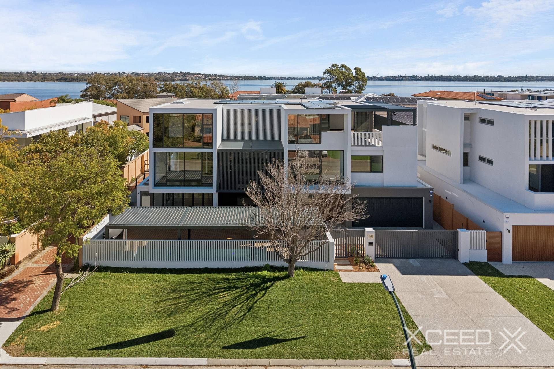 19B Troy Street, Applecross - Image 1