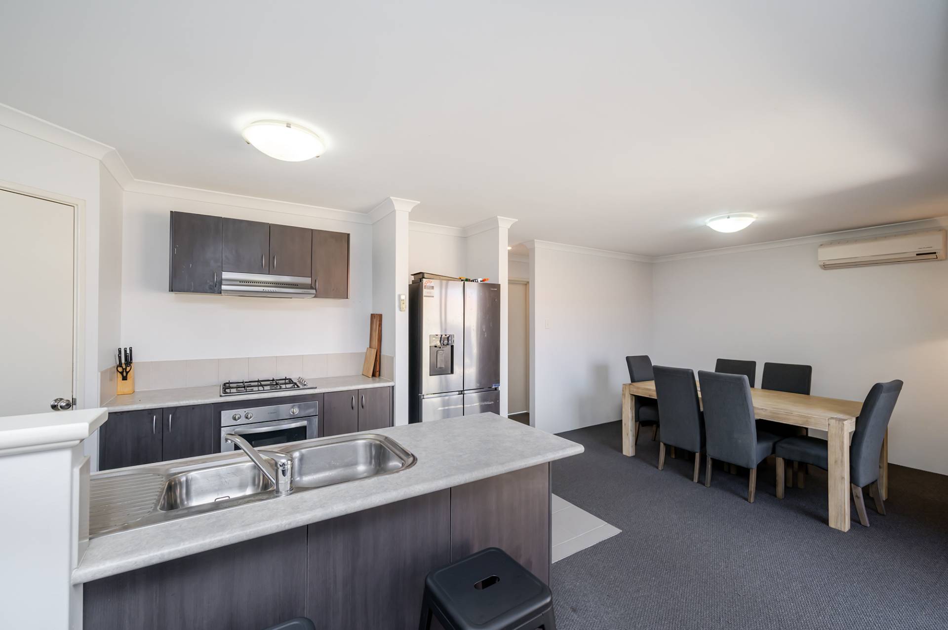 21 Jedburgh Loop, Sinagra - Thumbnail 2
