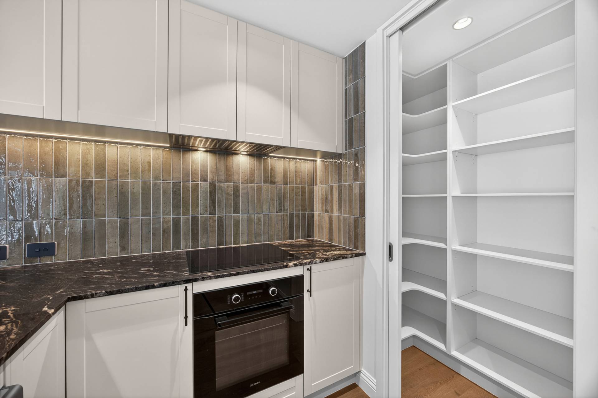 2, 130 Waratah Avenue, Dalkeith - Thumbnail 5