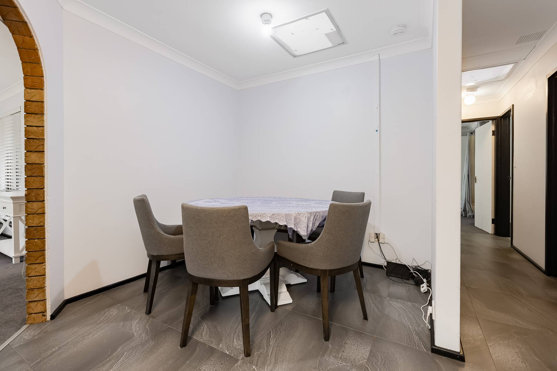 121 Leach Highway, Wilson - Thumbnail 5