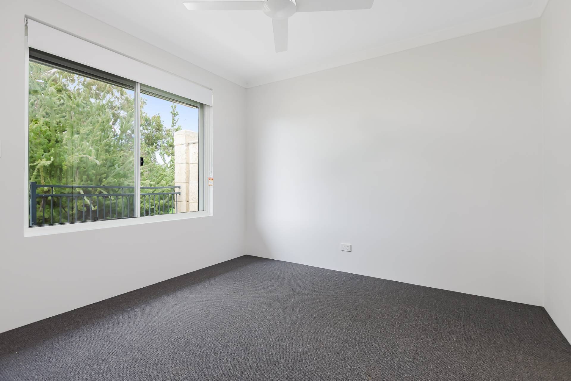 23 Merrin Court, Falcon - Thumbnail 3