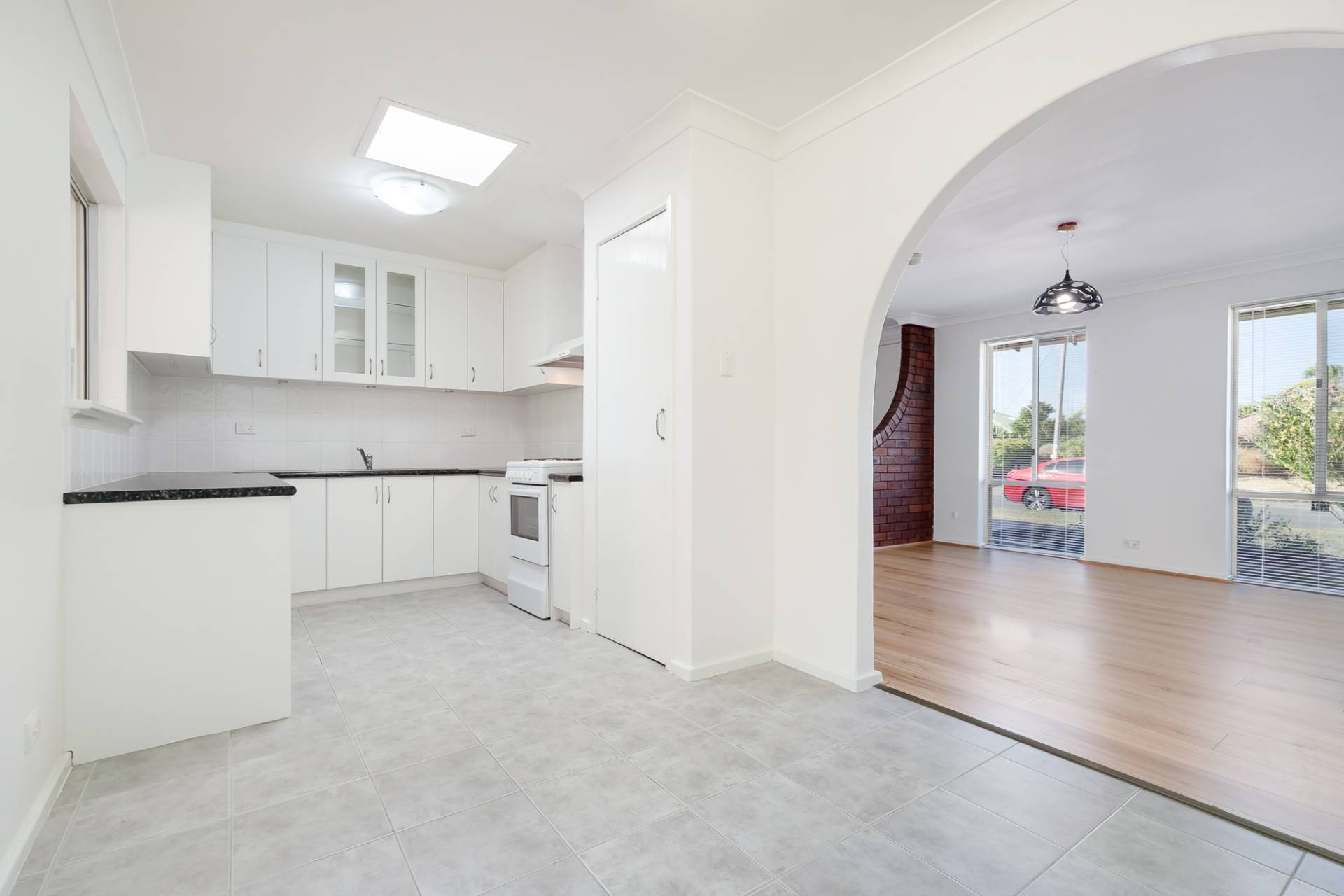 8 Henry Street, Rockingham - Thumbnail 5