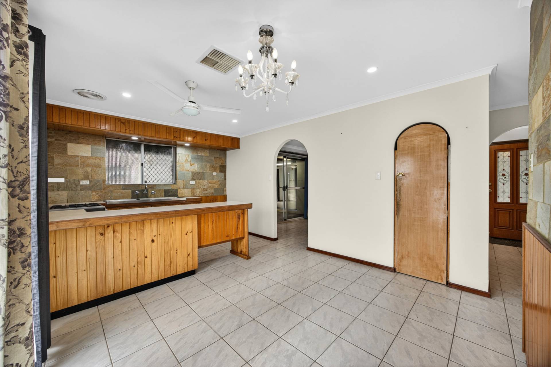 34 Stringybark Drive, Forrestfield - Thumbnail 5