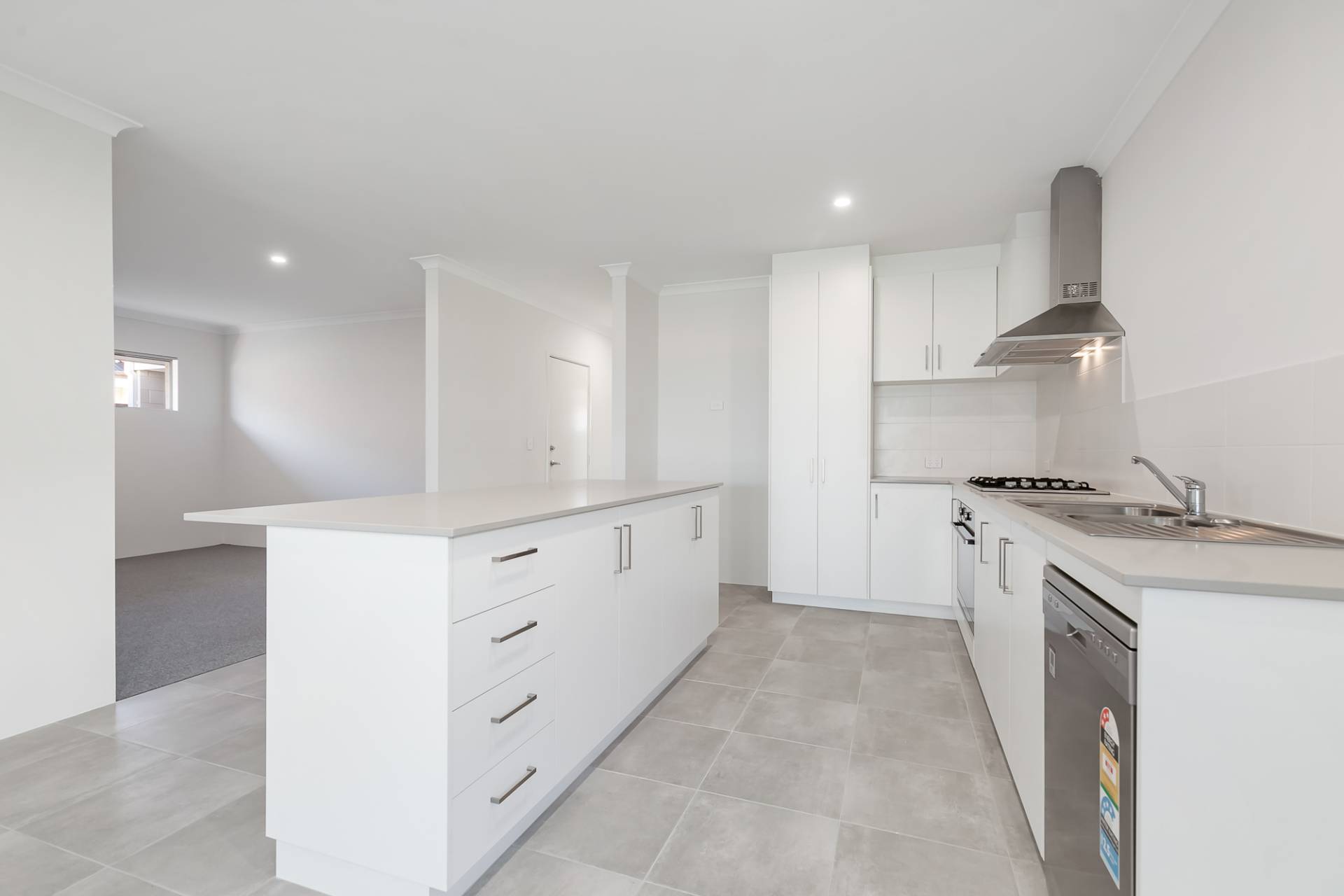 228 Badgerup Avenue, Lakelands - Thumbnail 7