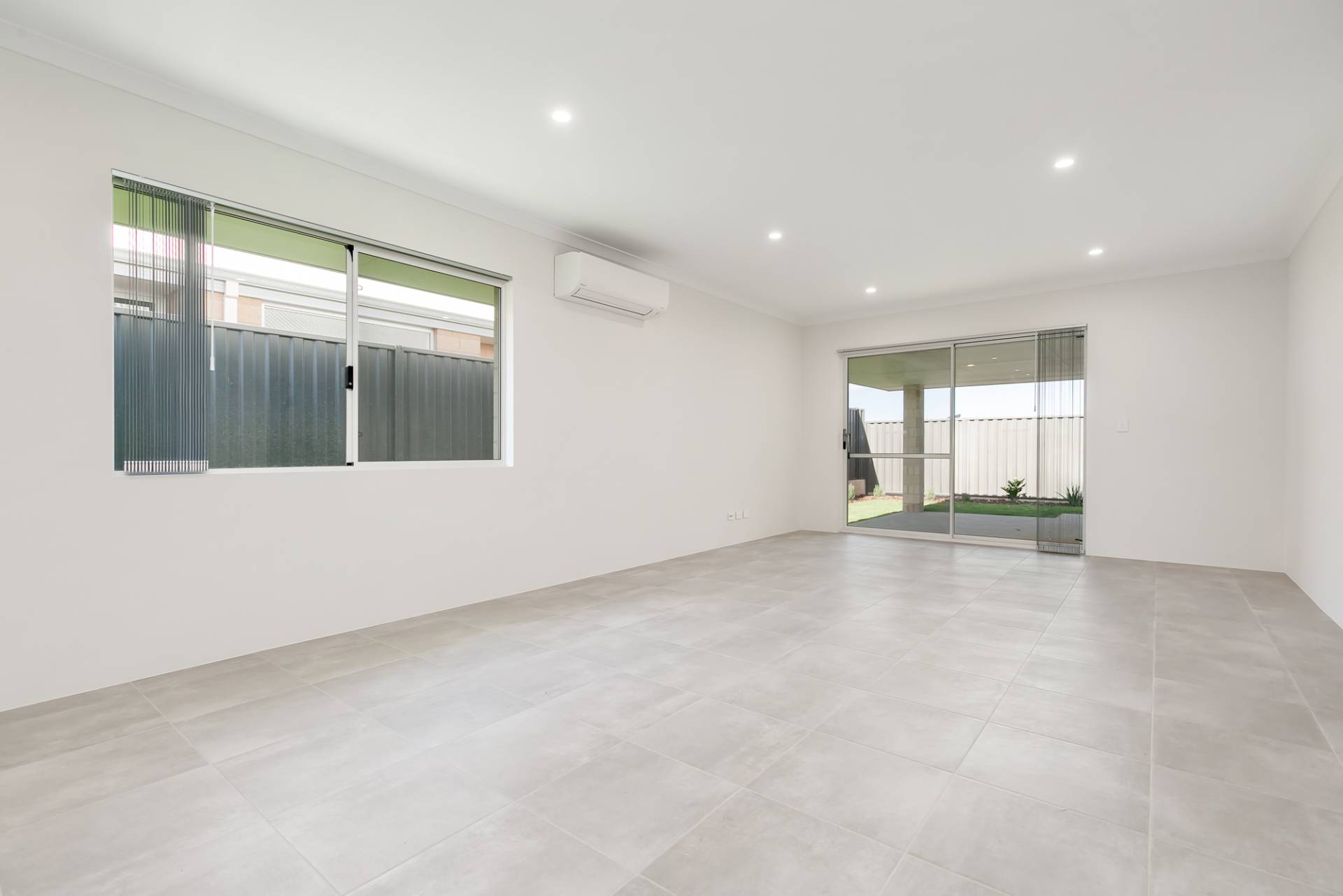 228 Badgerup Avenue, Lakelands - Thumbnail 8