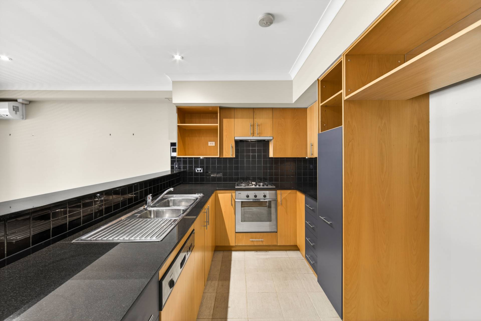 24, 3 Brigid Road, Subiaco - Thumbnail 7