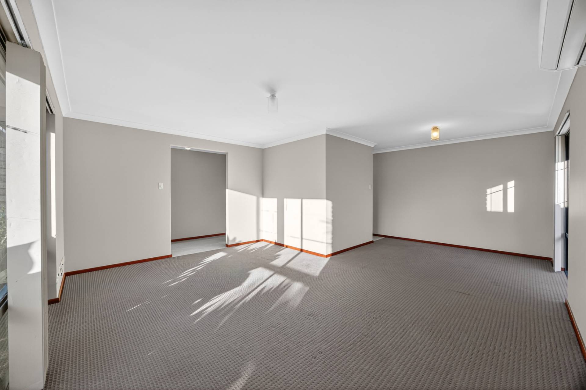 30 Emperor Avenue, Beldon - Thumbnail 3