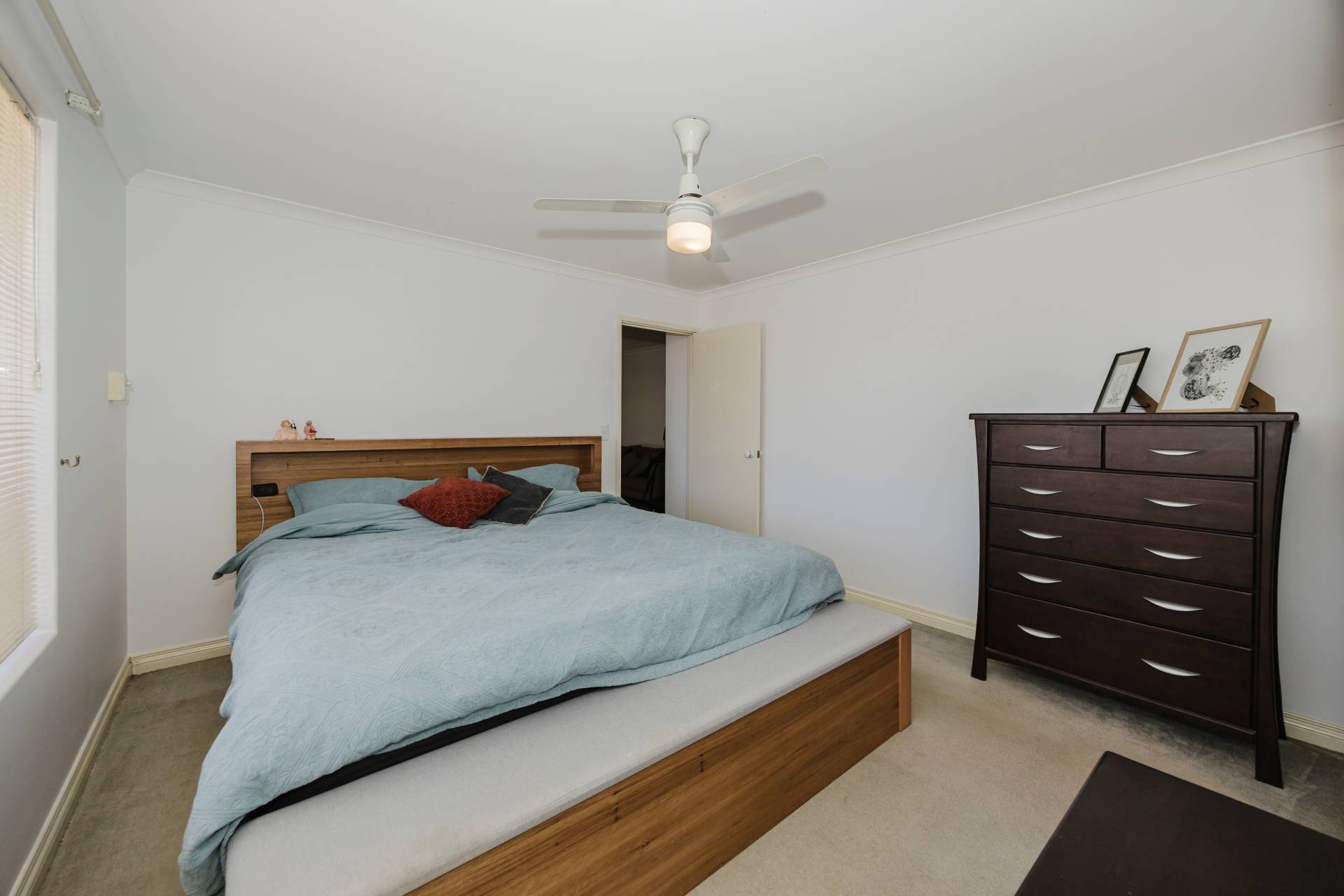 14 Cycas Court, Marangaroo - Thumbnail 8