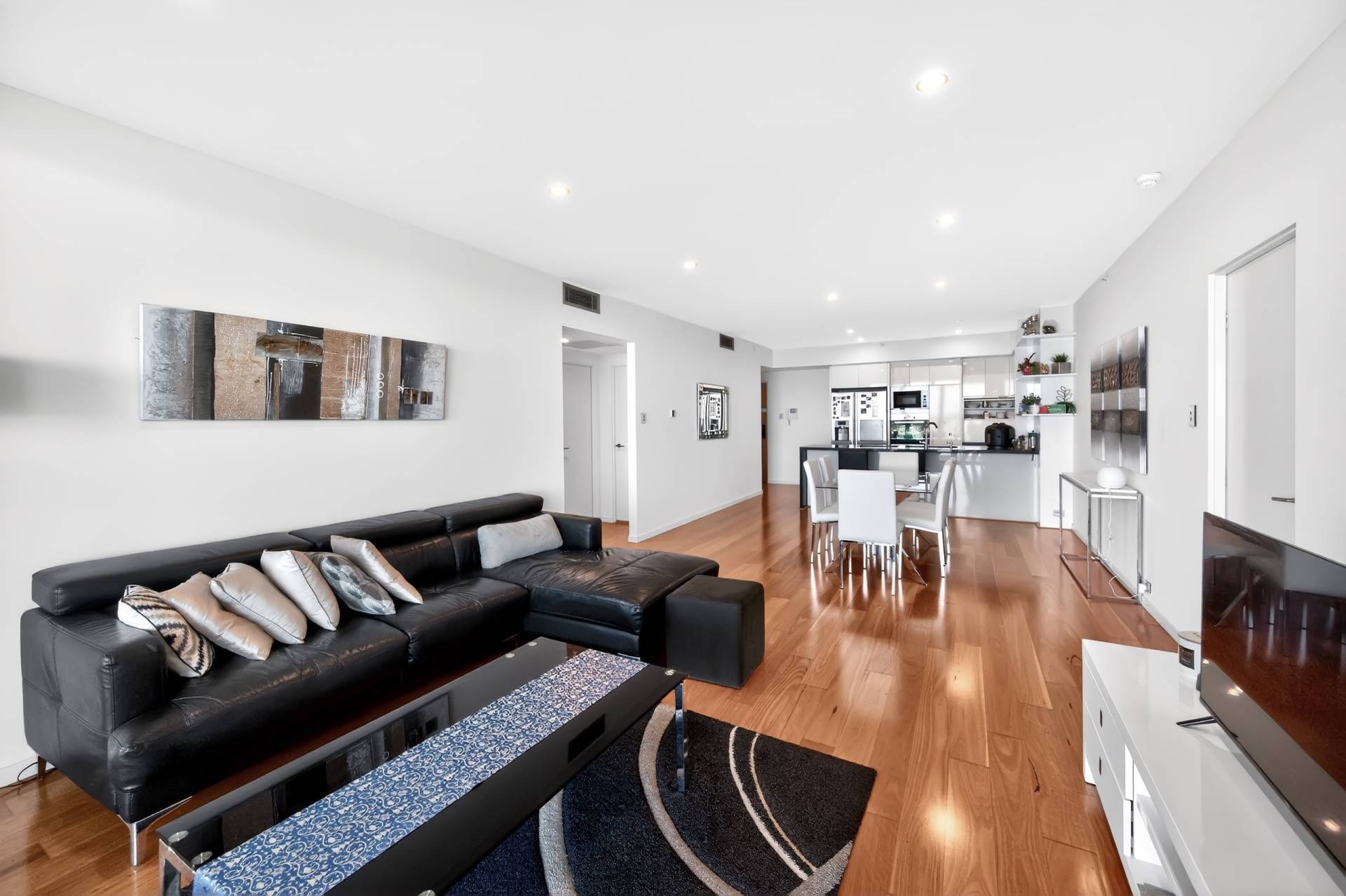 97, 90 Terrace Road, East Perth - Thumbnail 3