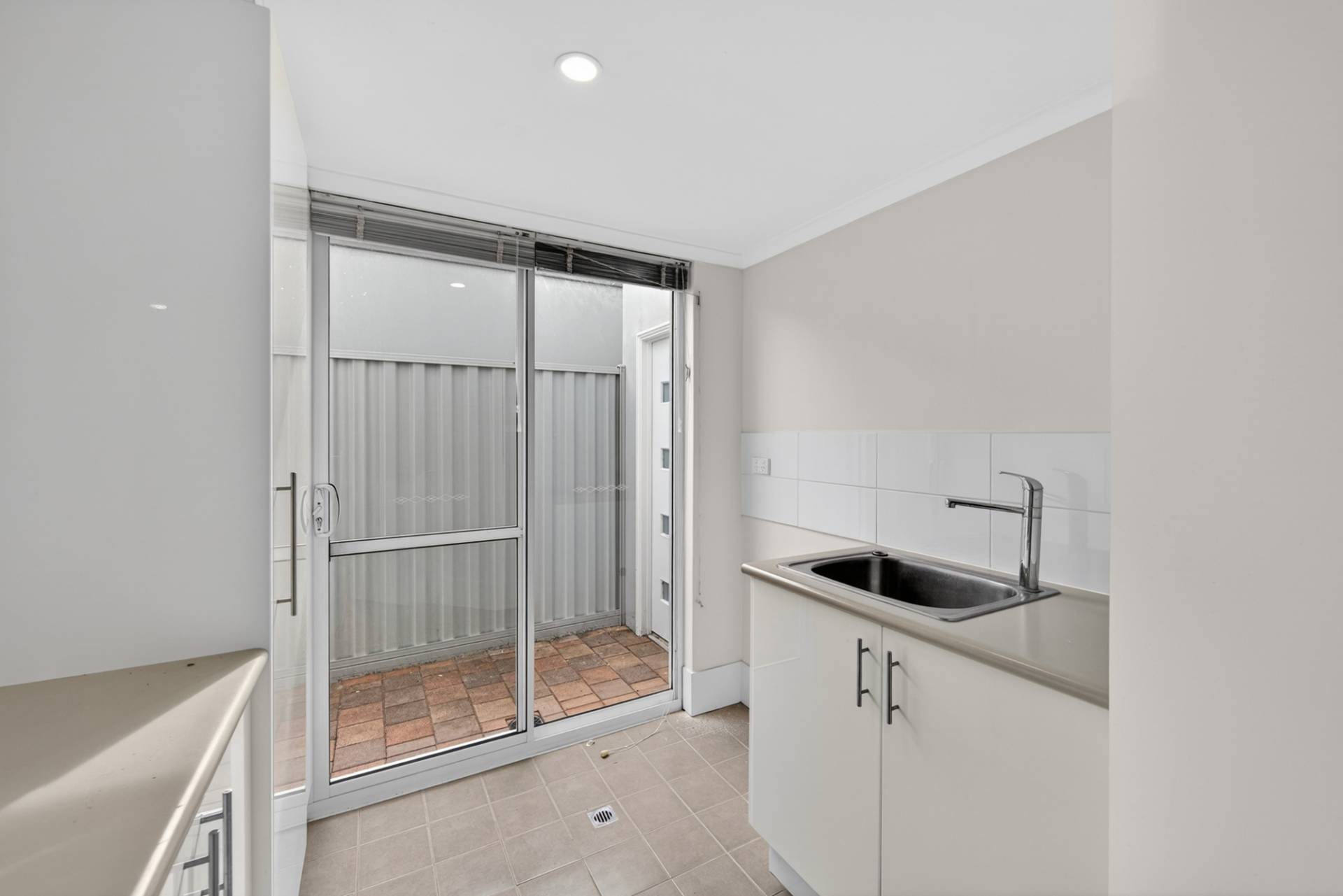 33 Kweda Way, Nollamara - Thumbnail 8