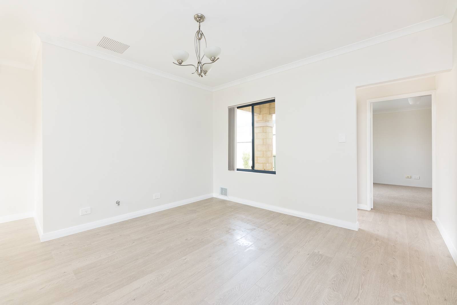 25C Ravenswood Drive, Nollamara - Thumbnail 4