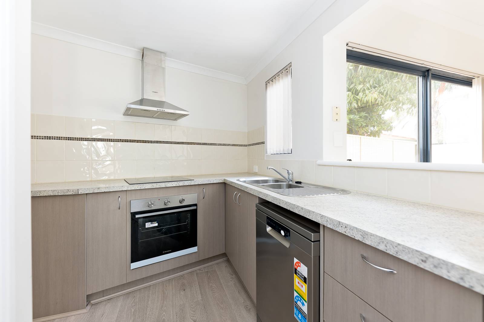 25C Ravenswood Drive, Nollamara - Thumbnail 7