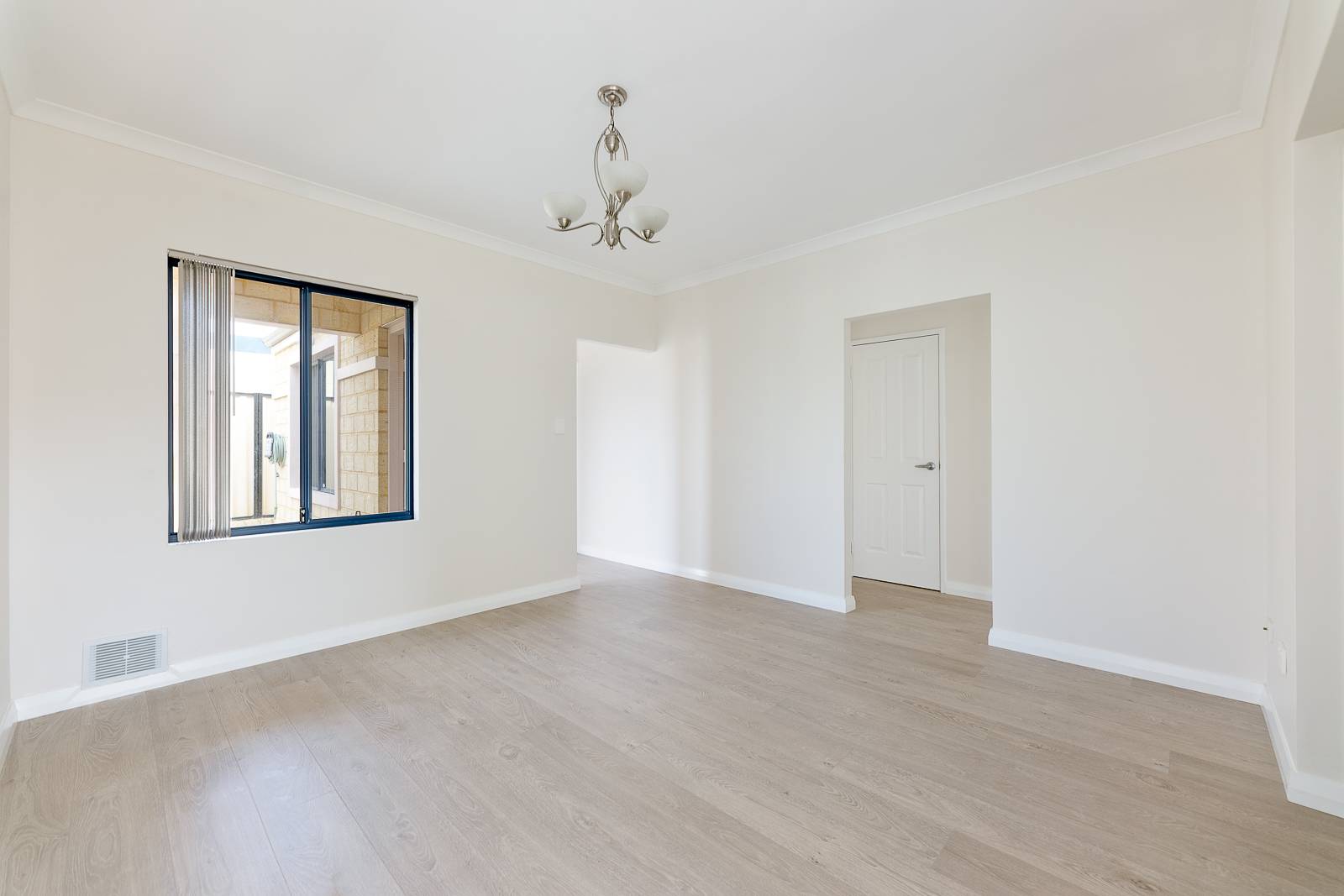 25C Ravenswood Drive, Nollamara - Thumbnail 3