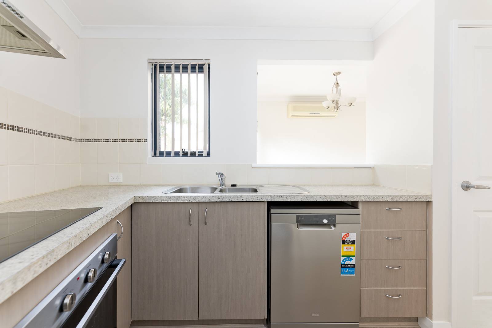 25C Ravenswood Drive, Nollamara - Thumbnail 8