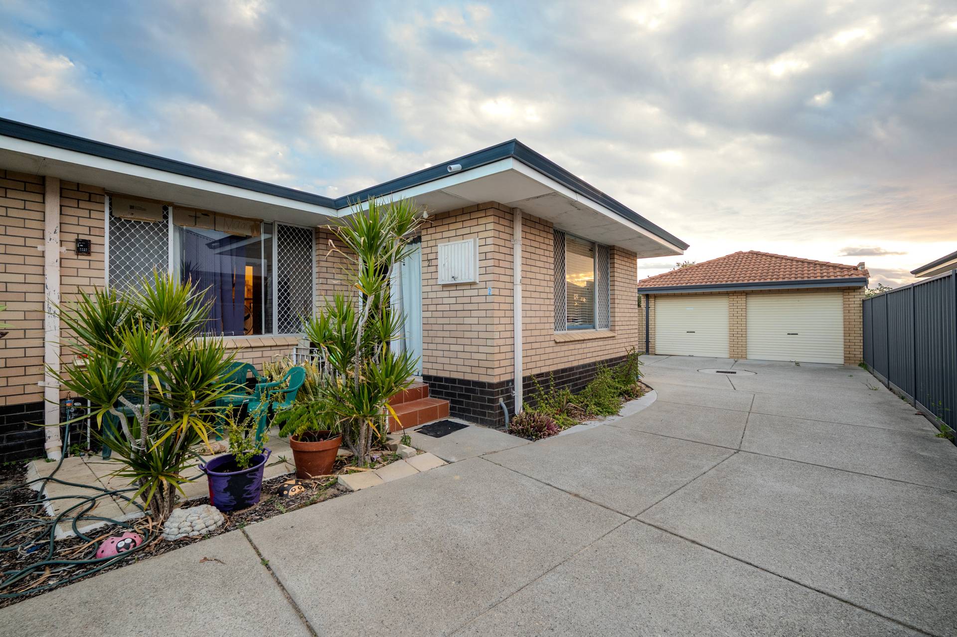 Unit 2, 215 Albert Street, Osborne Park - Image 1