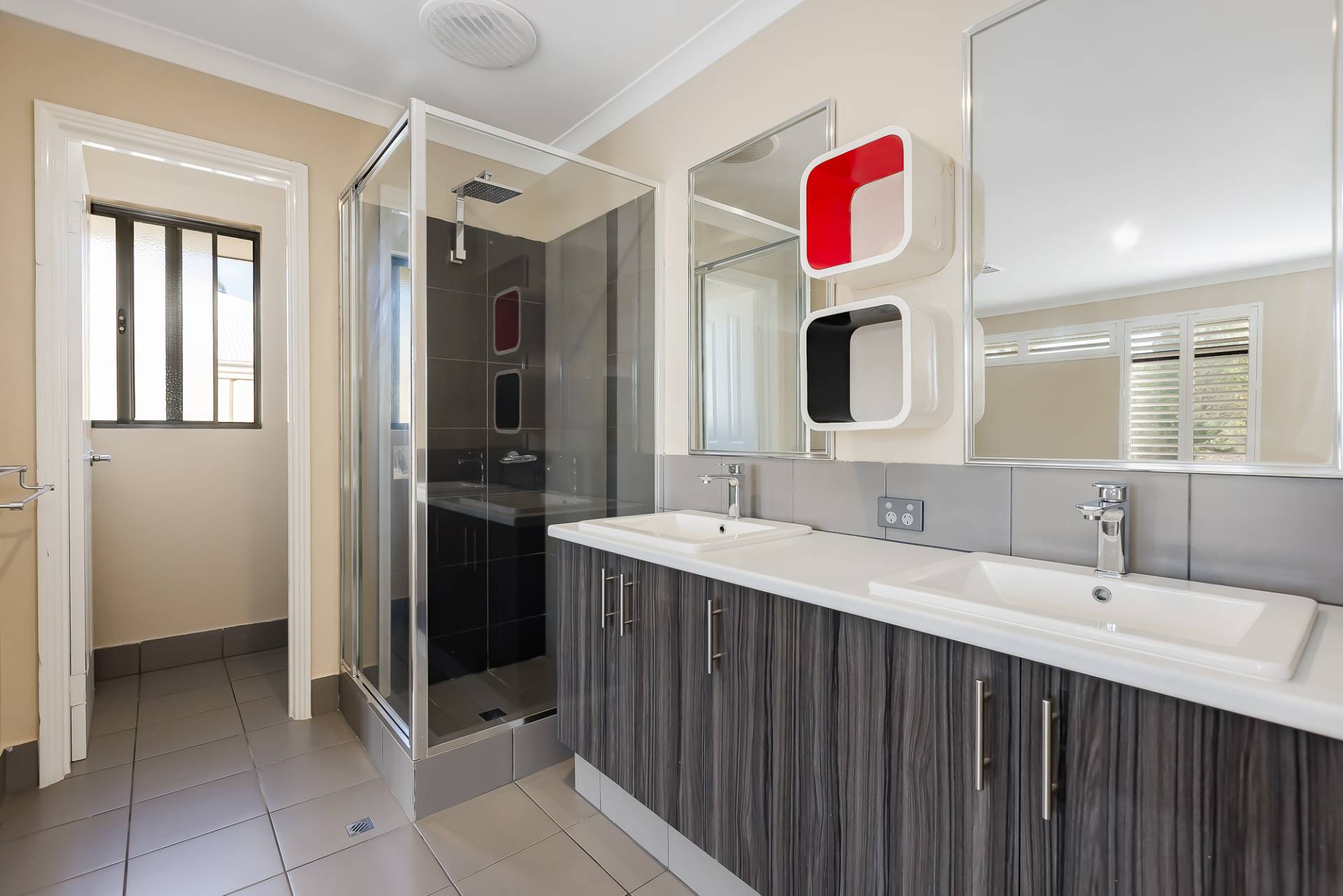 9 Breezy Way, Meadow Springs - Thumbnail 3