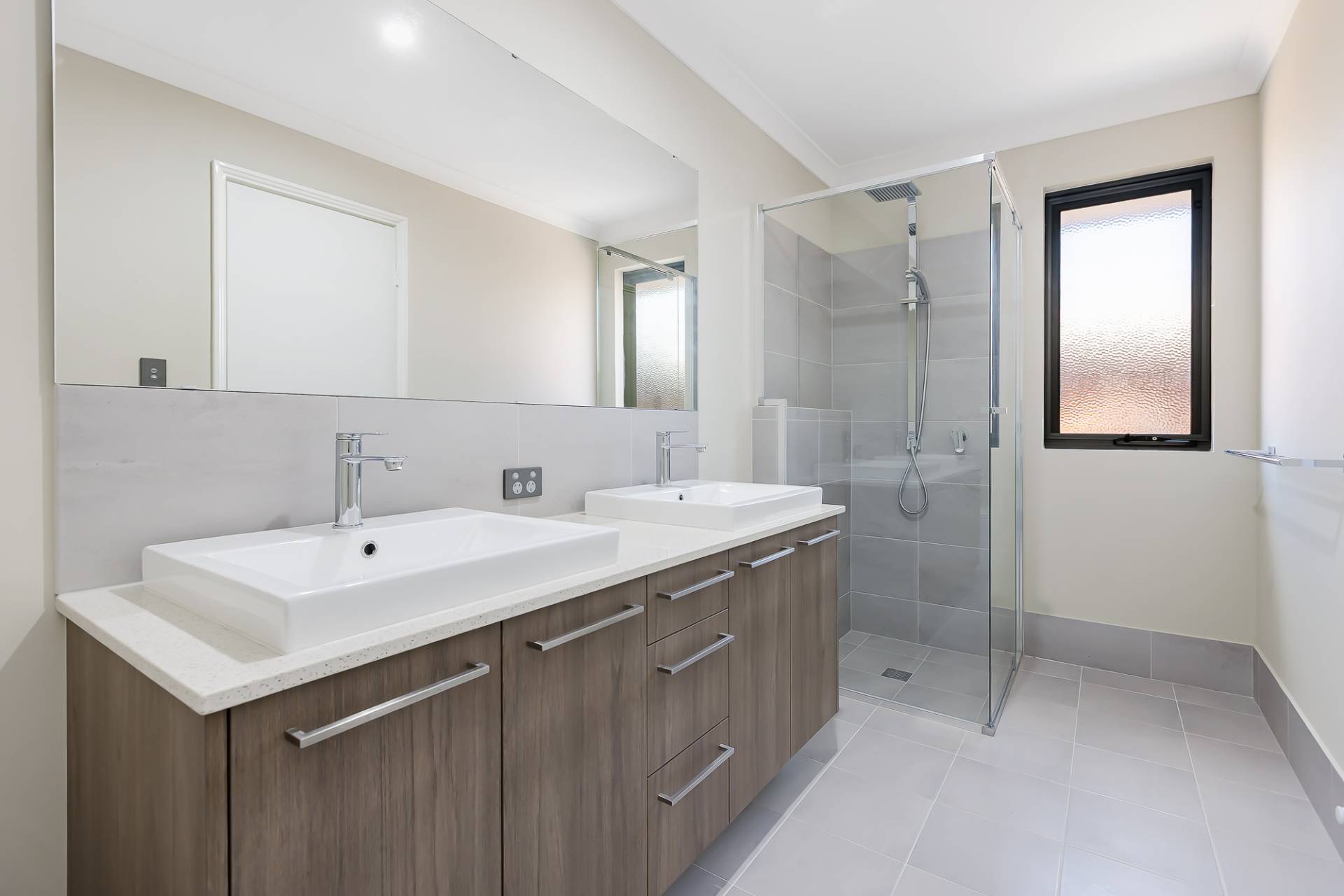 38 Wellington Avenue, Lakelands - Thumbnail 4