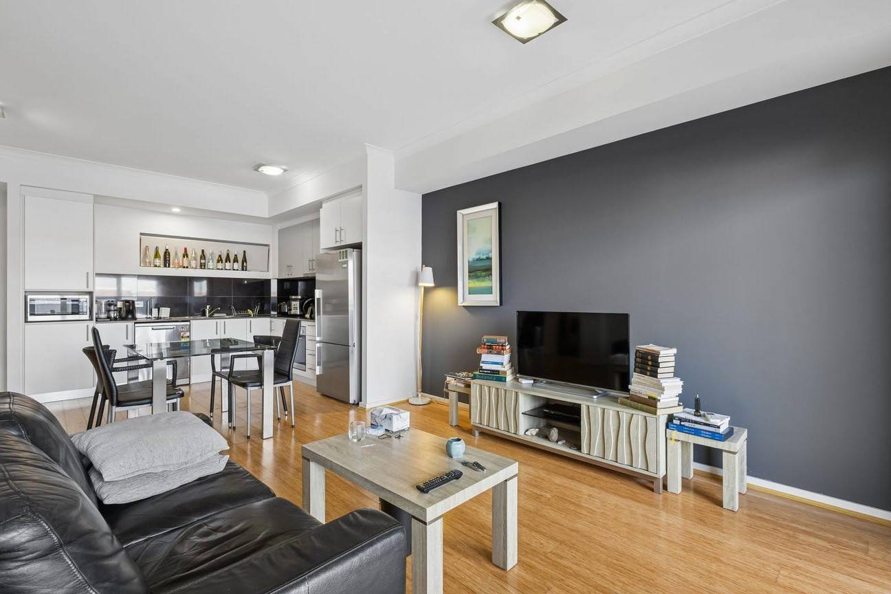 10, 211 Beaufort Street, Perth - Thumbnail 3