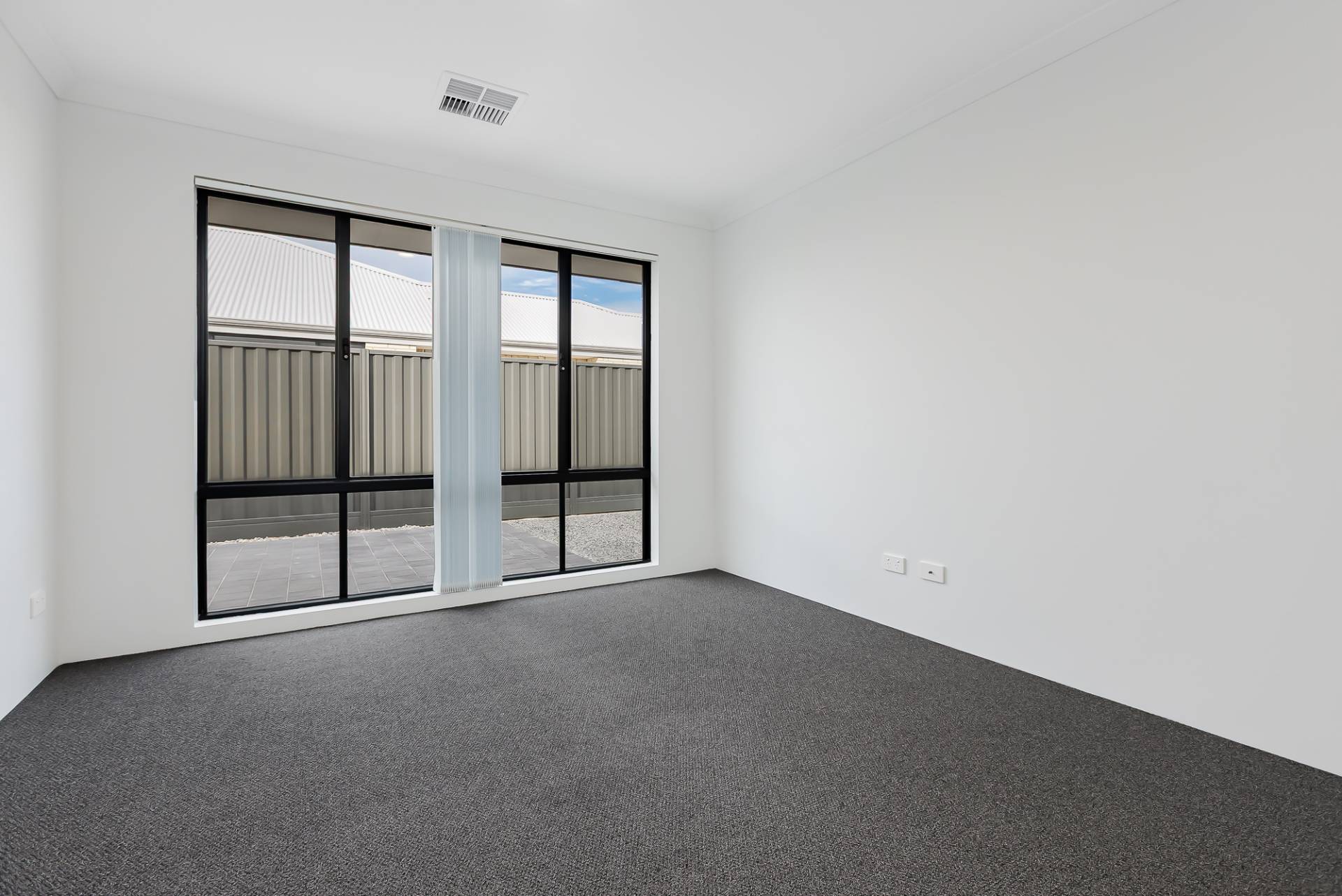 25 Brumlow Way, Lakelands - Thumbnail 4