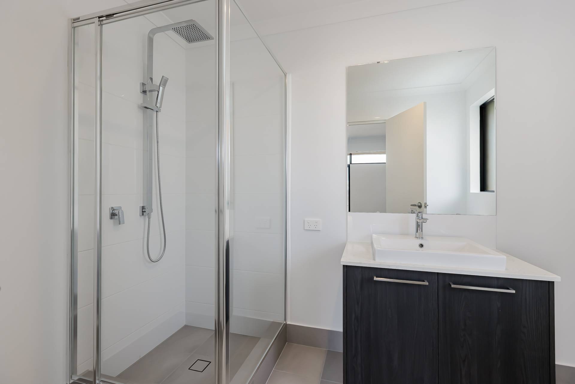 25 Brumlow Way, Lakelands - Thumbnail 3