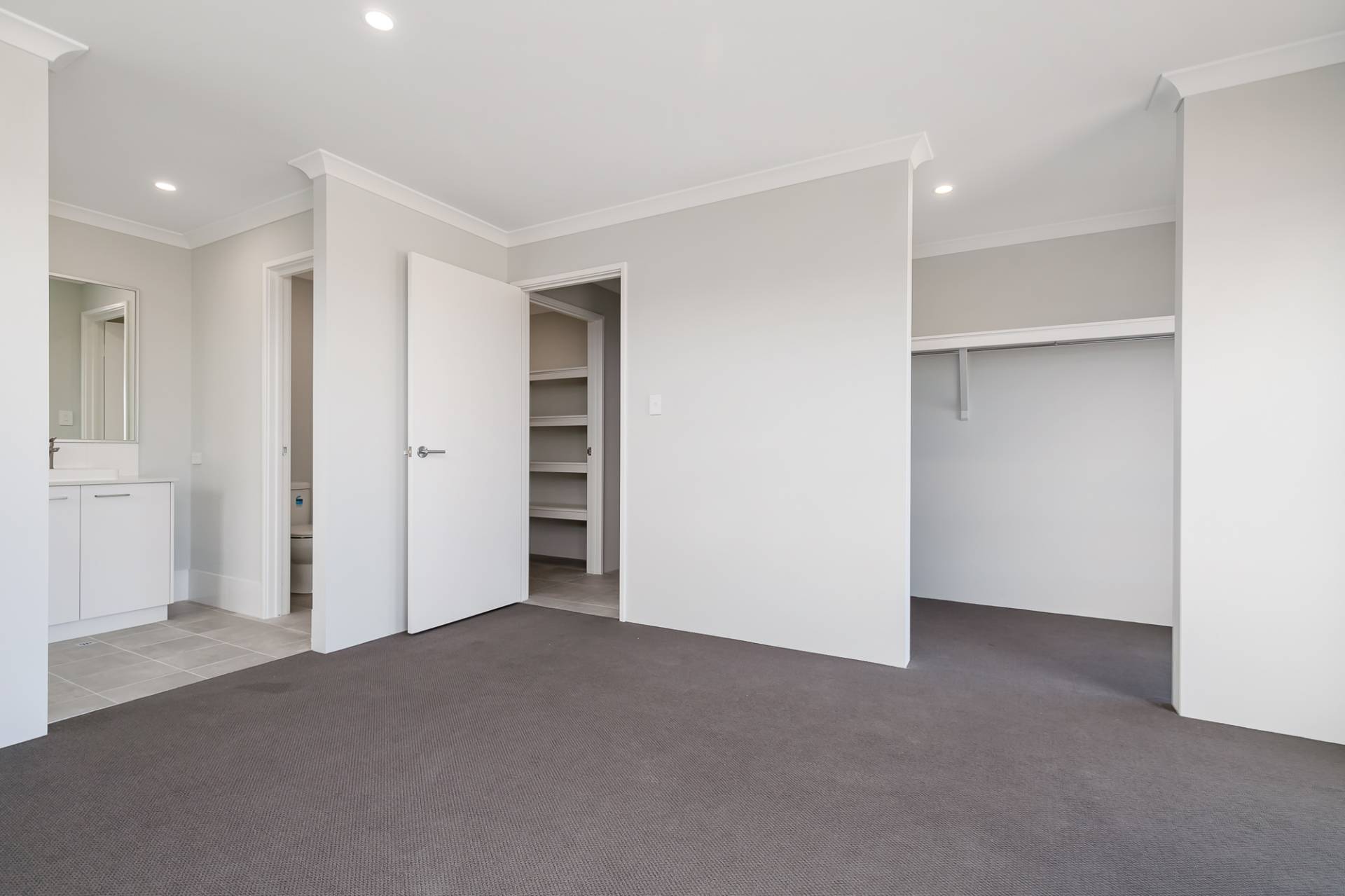 74 Marginella Boulevard, Jindalee - Thumbnail 3