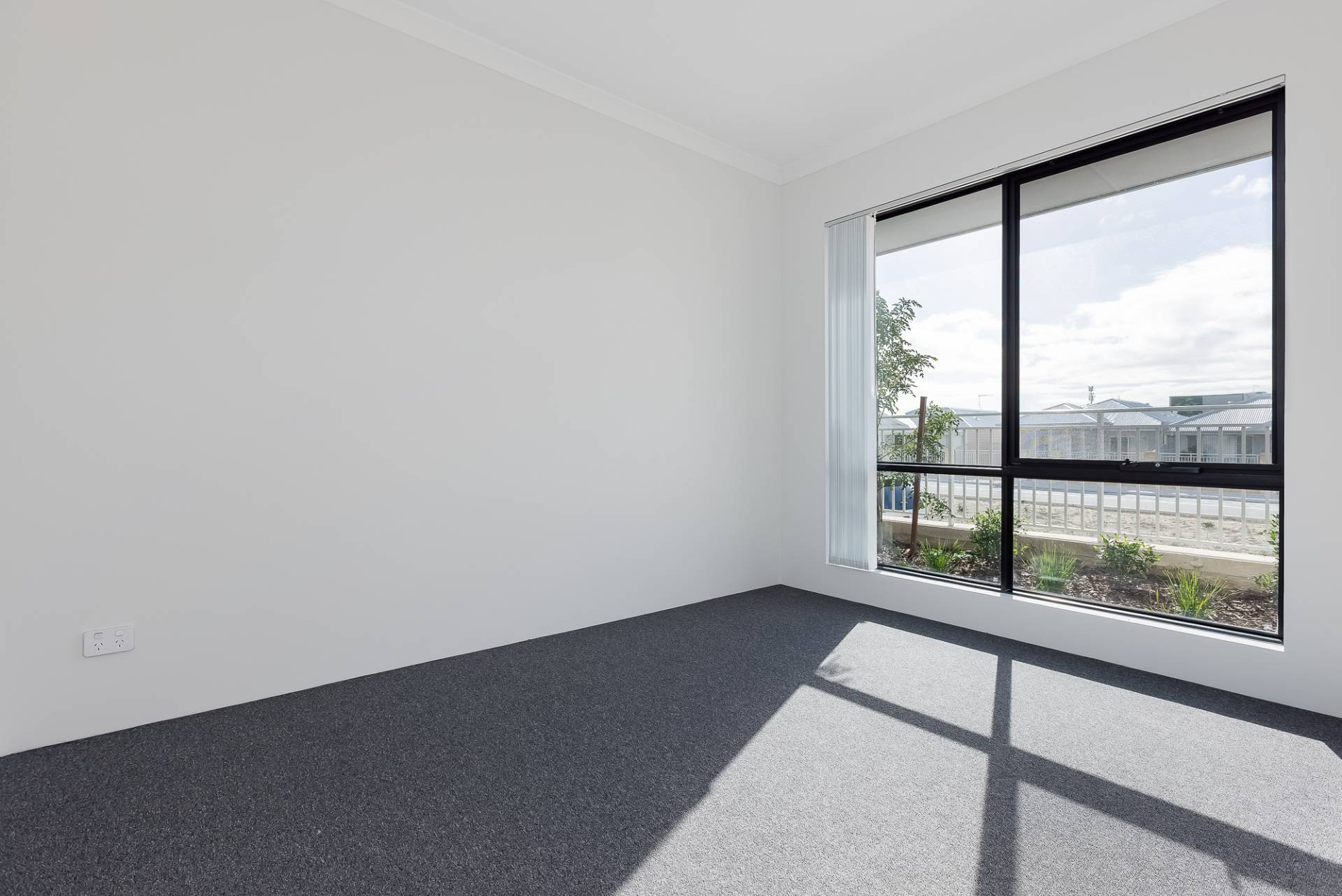 15 Australis Drive, Two Rocks - Thumbnail 2