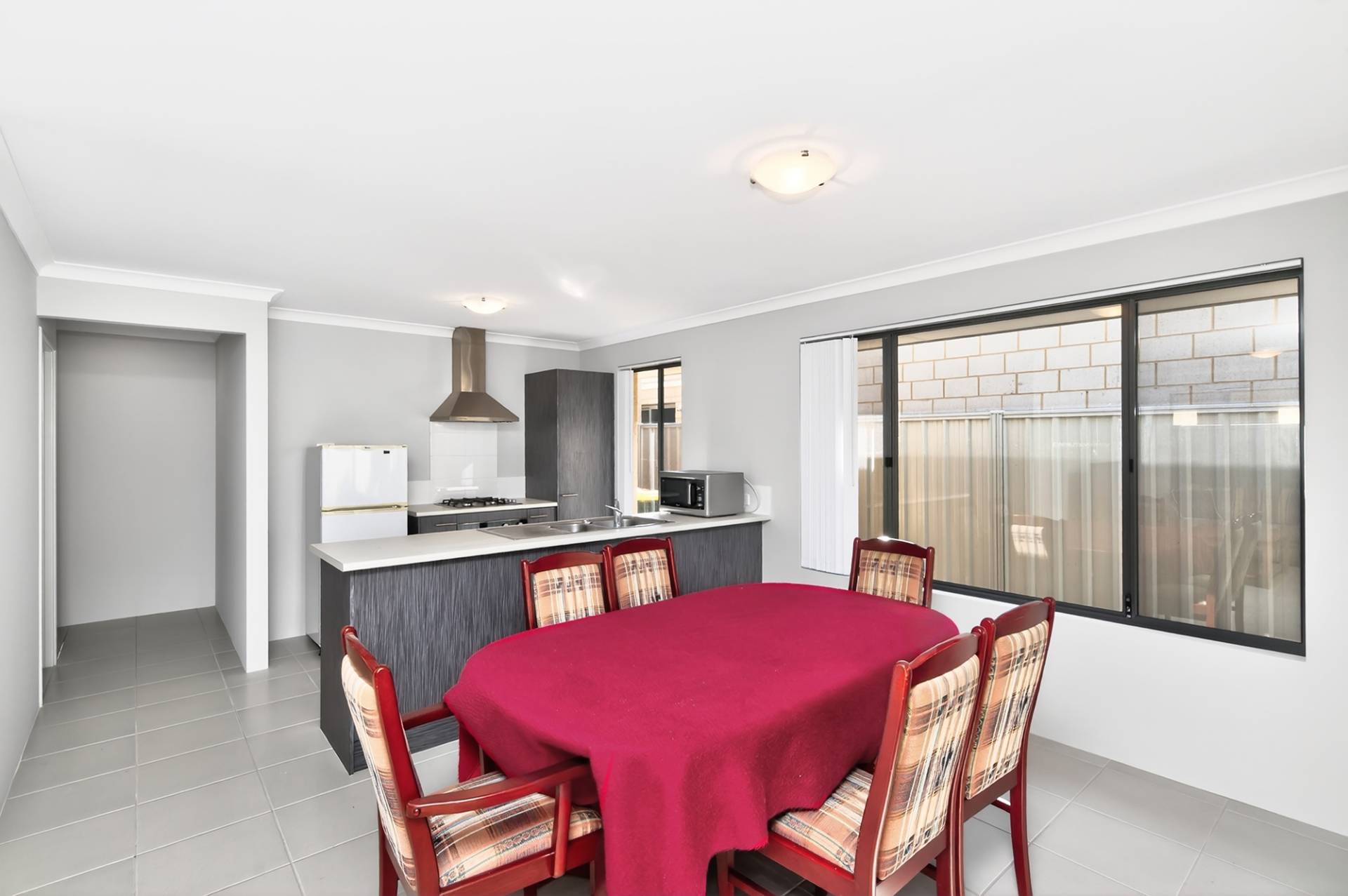 35 Vignerons Loop, Hocking - Thumbnail 8