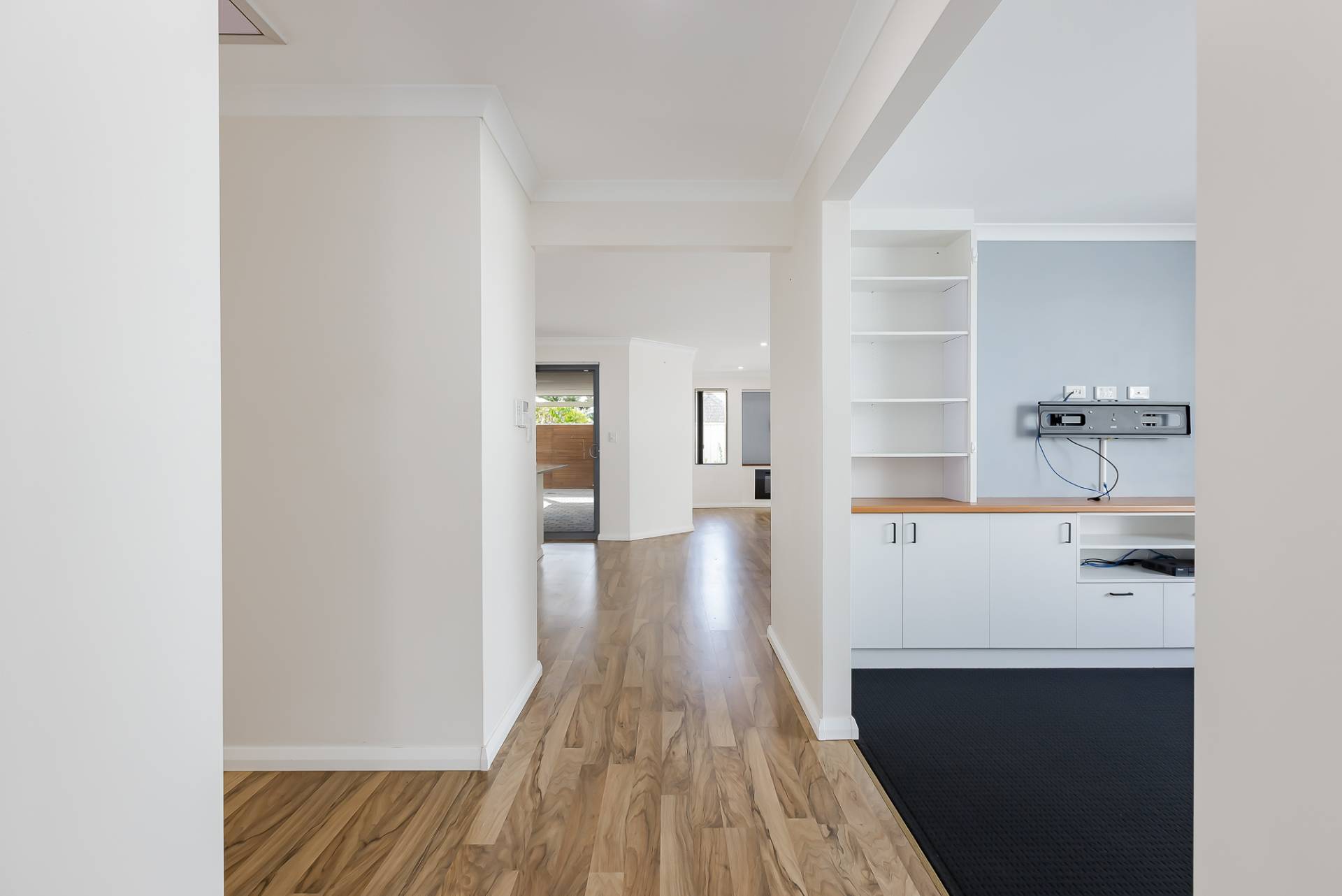 257 Marillana Drive, Golden Bay - Thumbnail 5