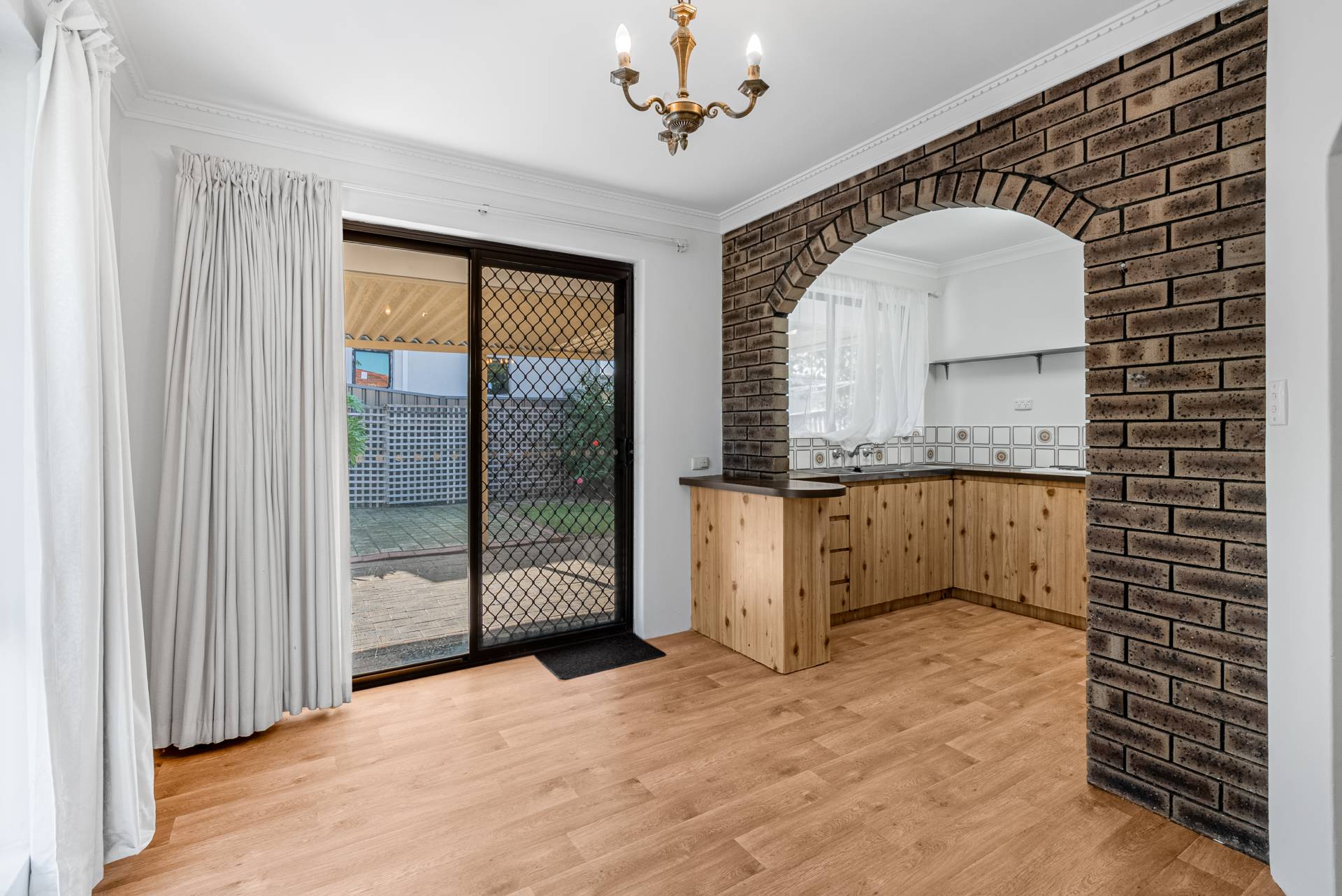 6A Lennoxtown Road, Duncraig - Thumbnail 4