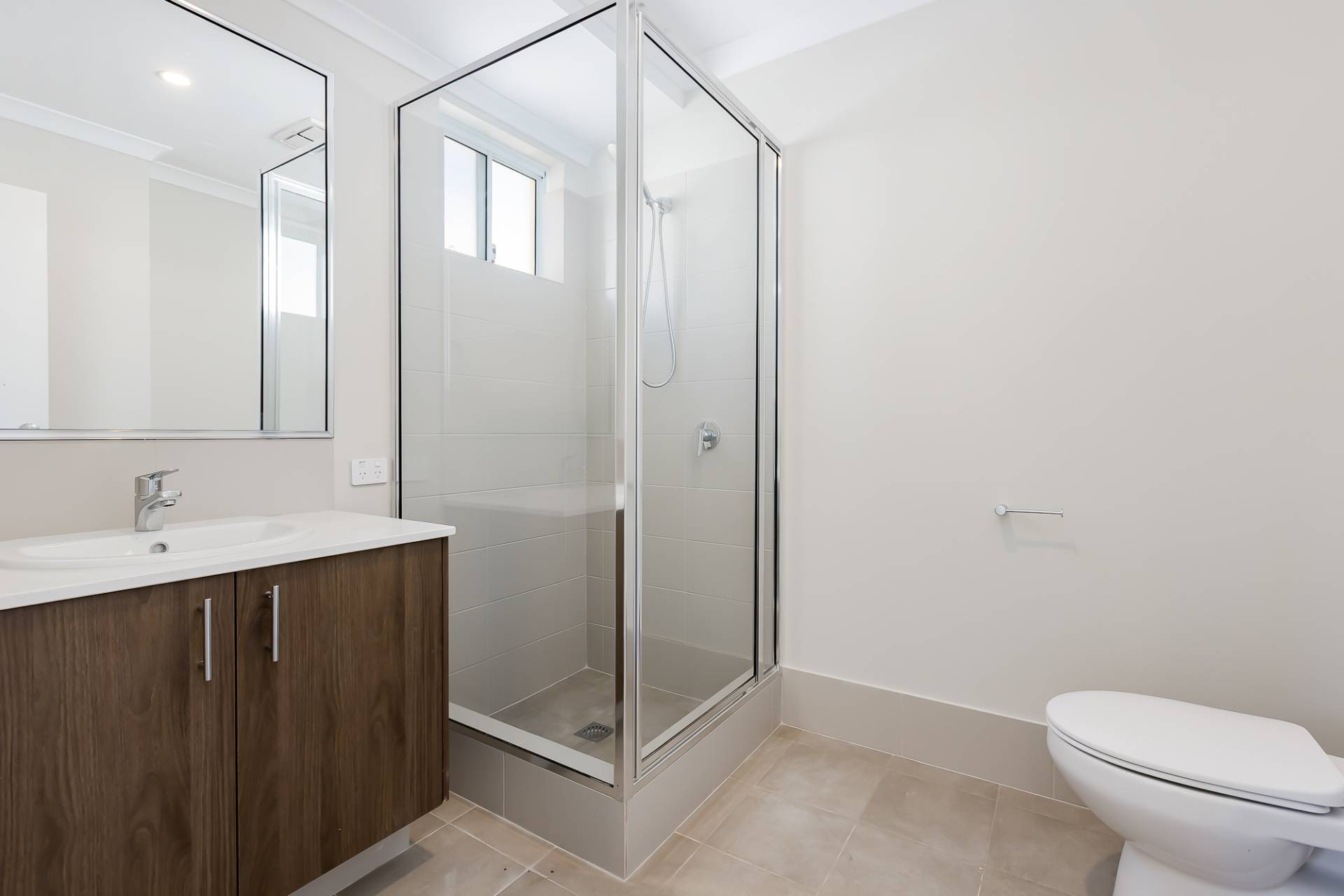 21 Brumlow Way, Lakelands - Thumbnail 5