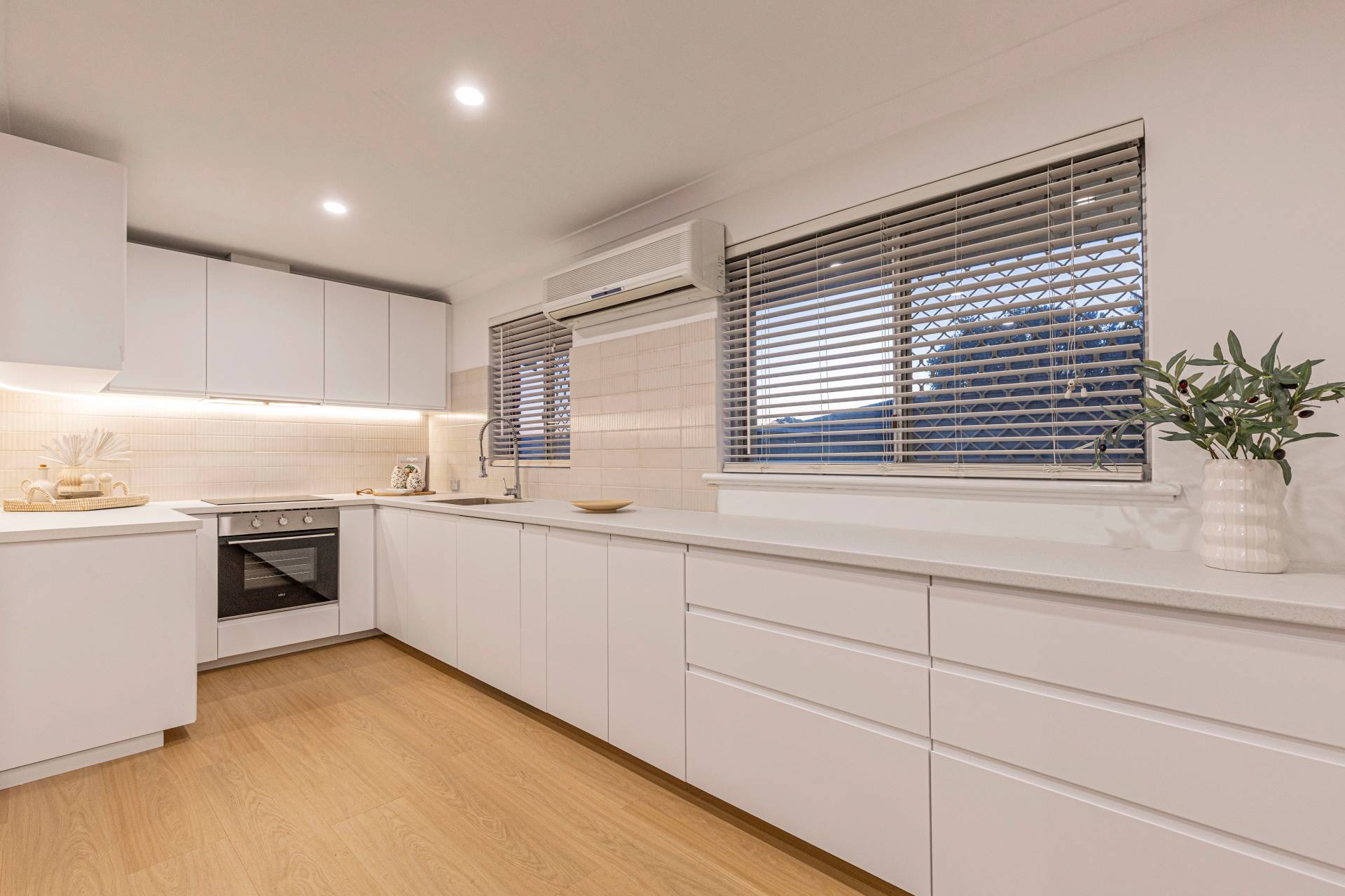 6 Rosewood Heights, Craigie - Thumbnail 3