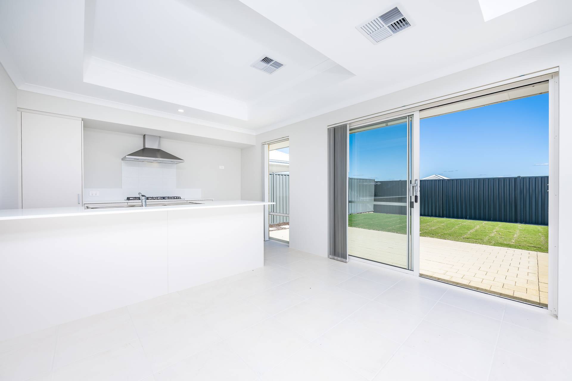 53 Lorikeet Approach, Eglinton - Thumbnail 3