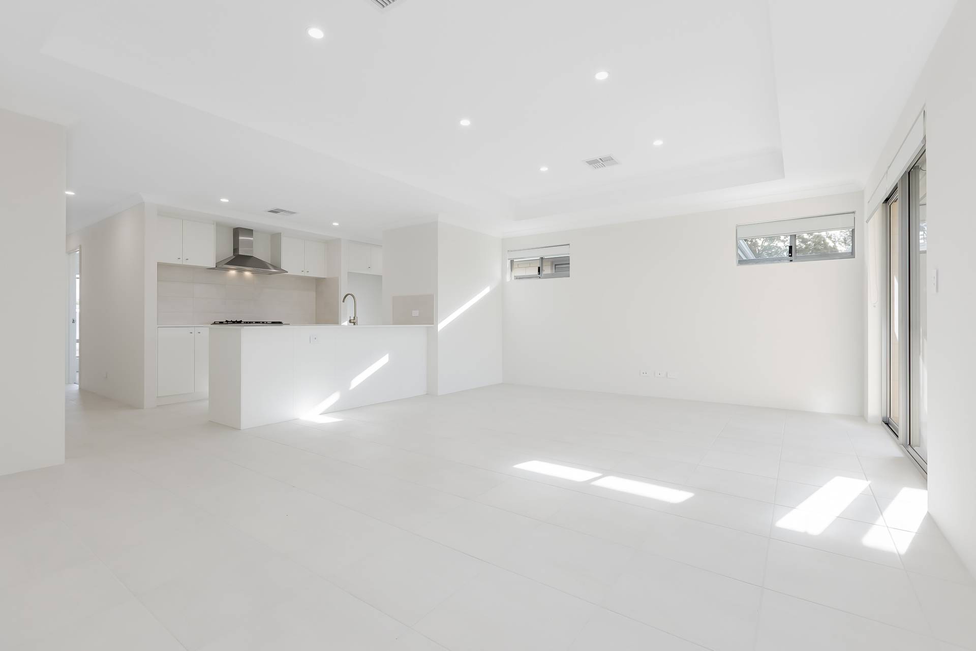 31 Swanson Loop, Coodanup - Thumbnail 7