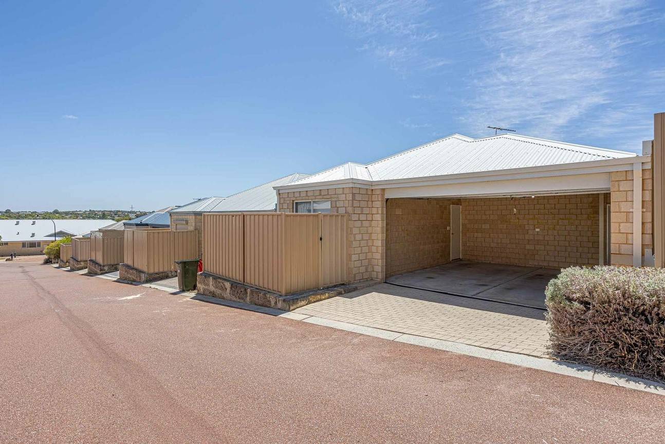 15 Lower Keys Drive, Clarkson - Thumbnail 3
