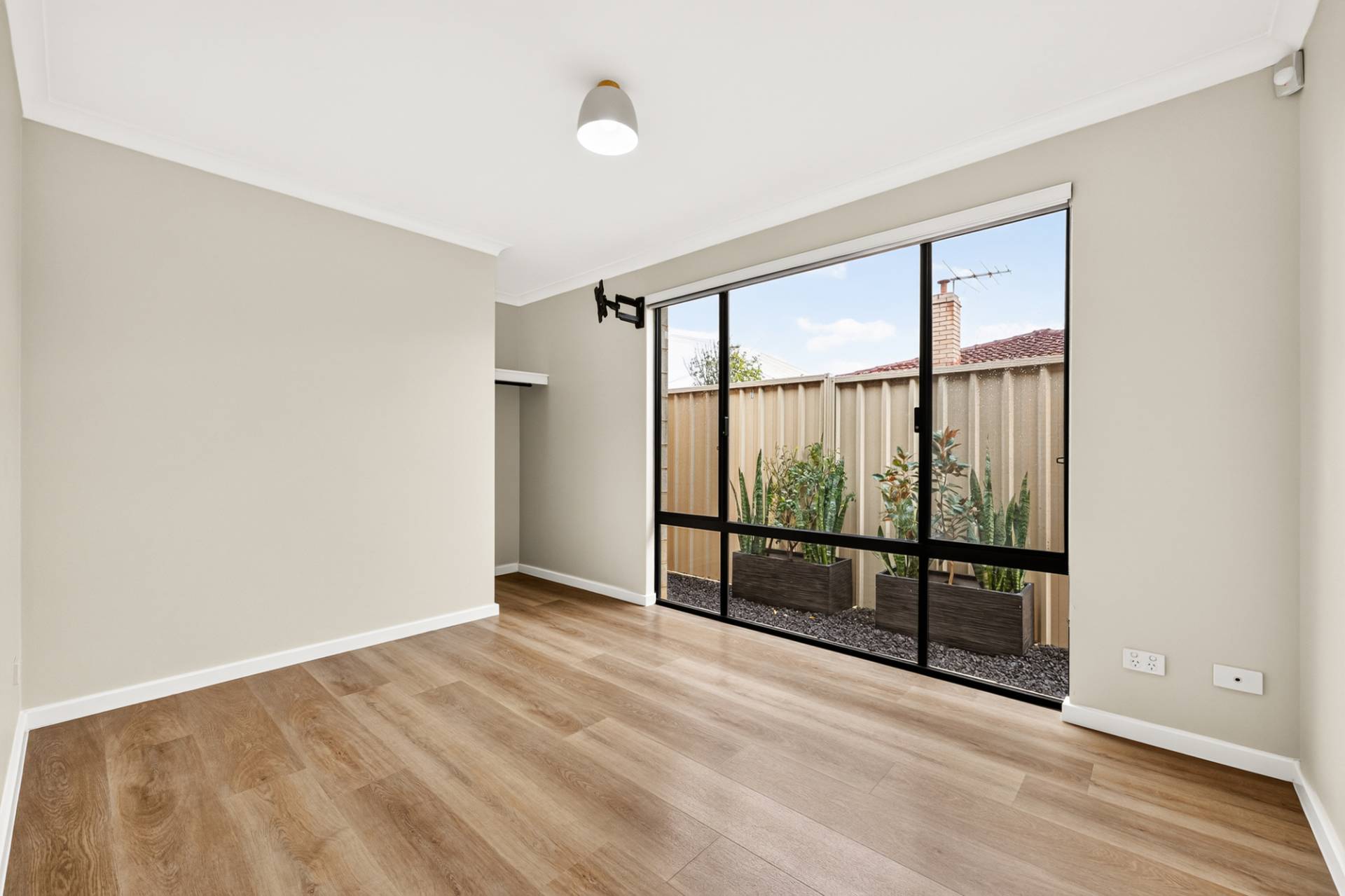 28B Irwin Road, Embleton - Thumbnail 8