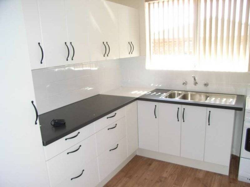 9 Thorley Way, Lockridge - Thumbnail 2