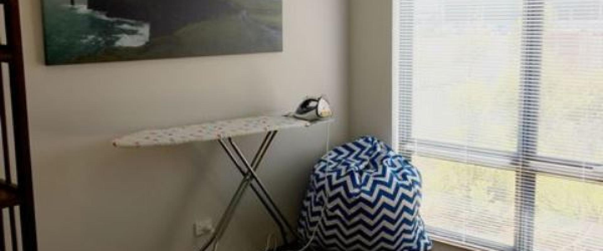 Great Home Located in Catalina Estate!