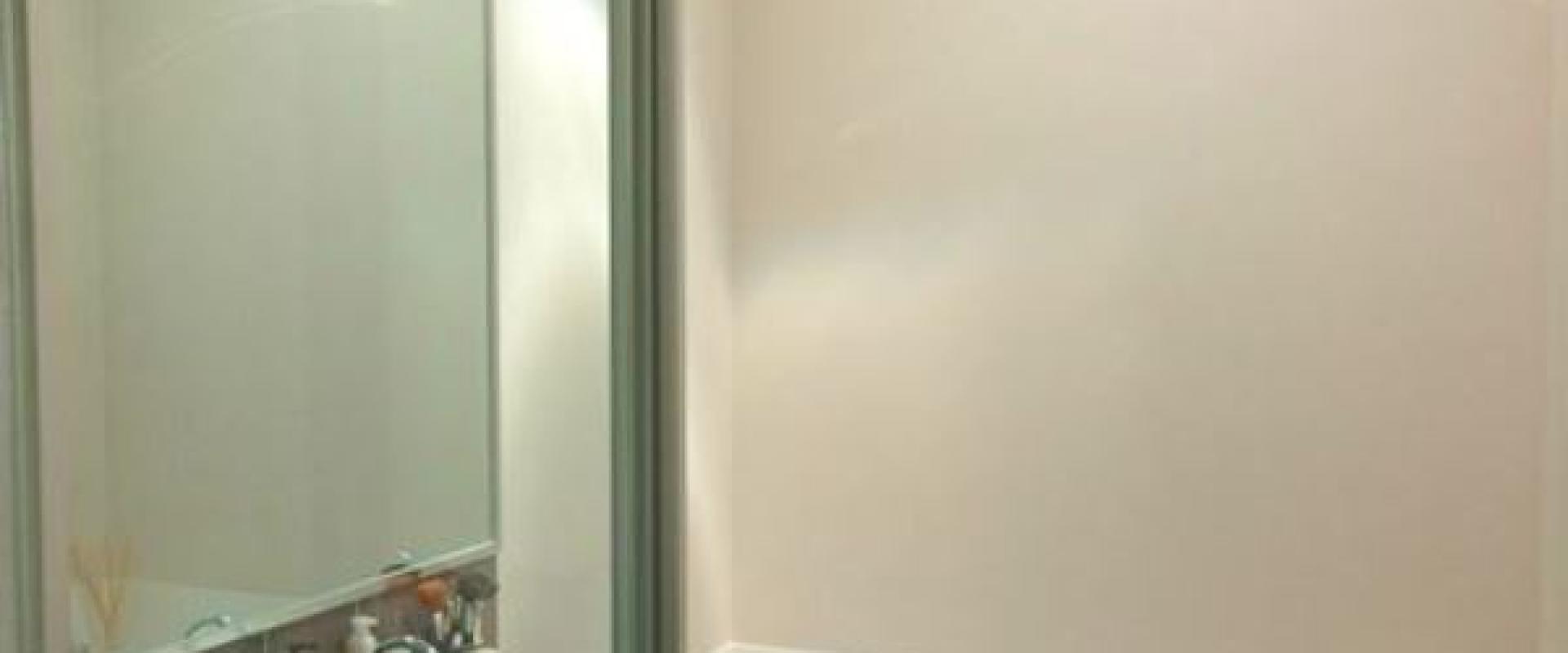 Great Home Located in Catalina Estate!