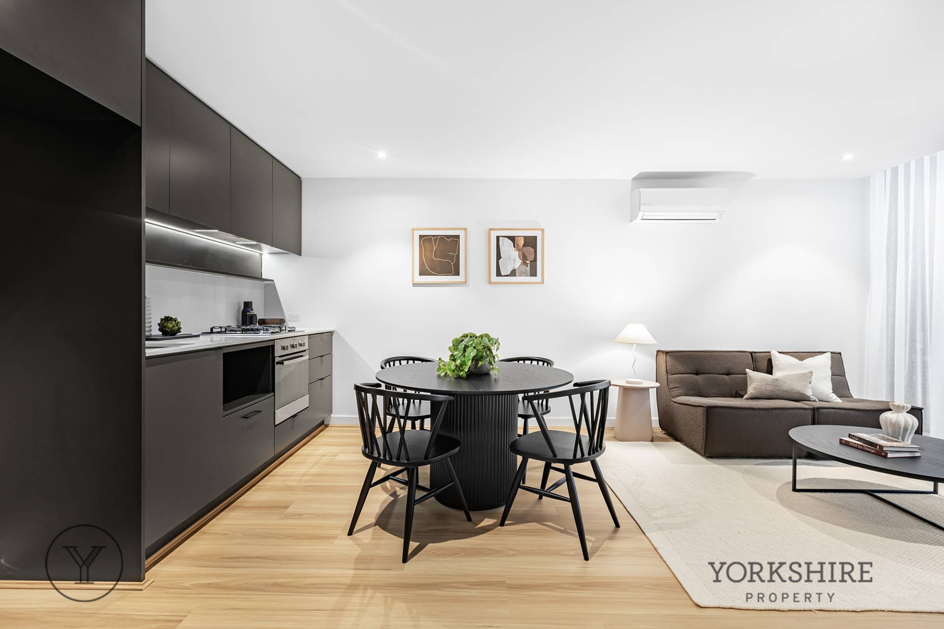 510D/21 Robert Street, Collingwood - Image 1
