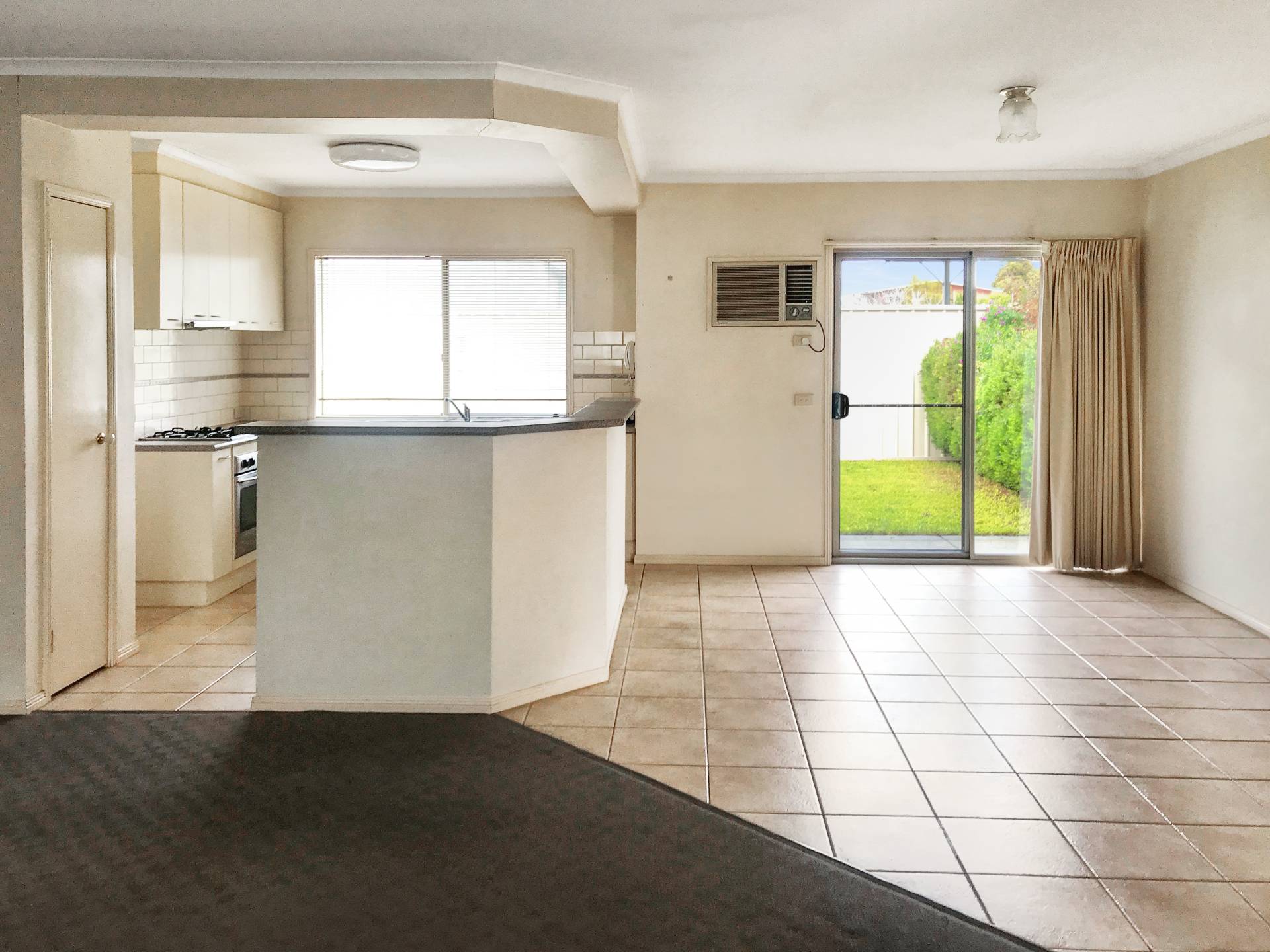 Unit 2, 8 Glenlyon Ave, Shepparton - Thumbnail 2