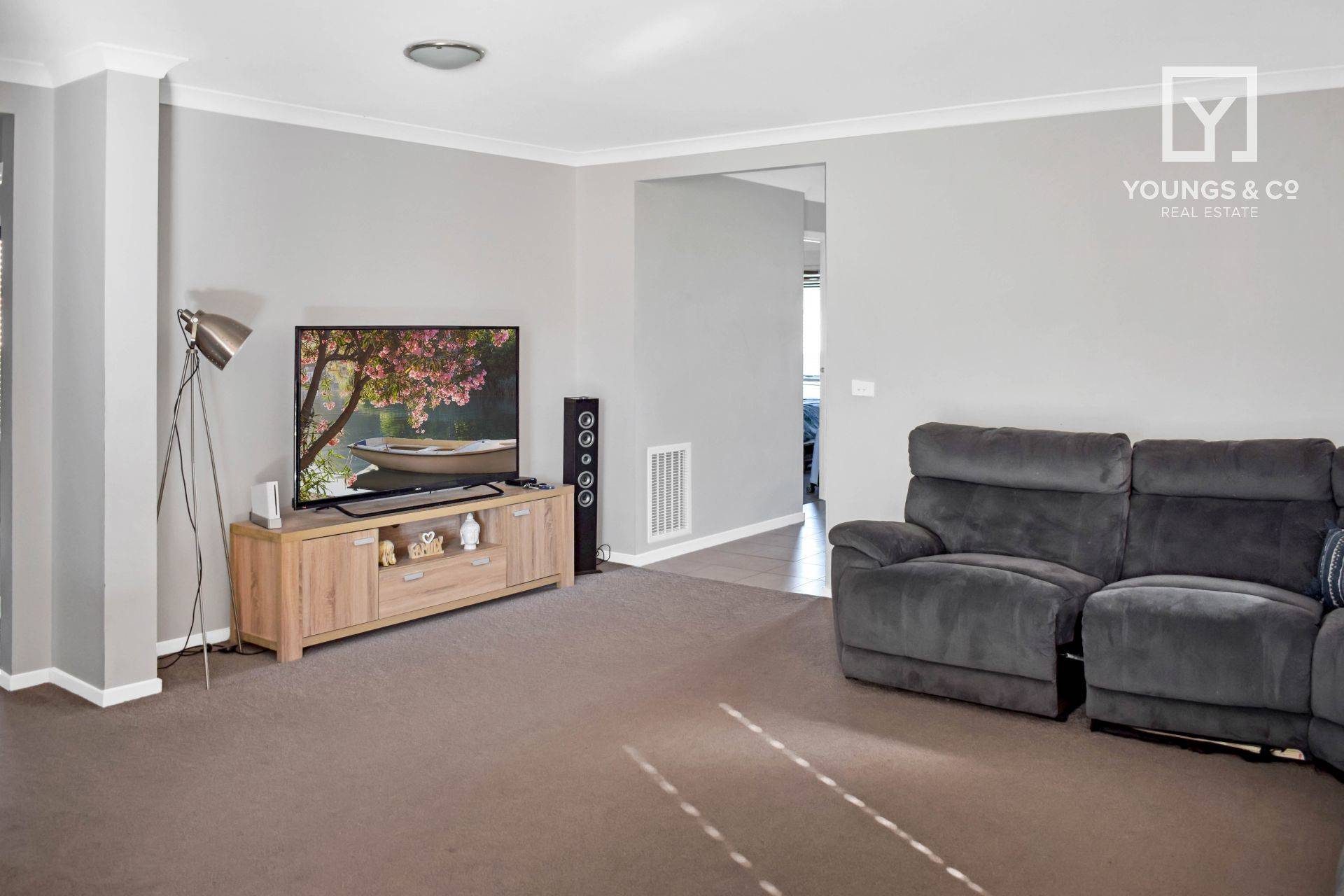 7 Kosciuszko Cres, Shepparton North - Thumbnail 2