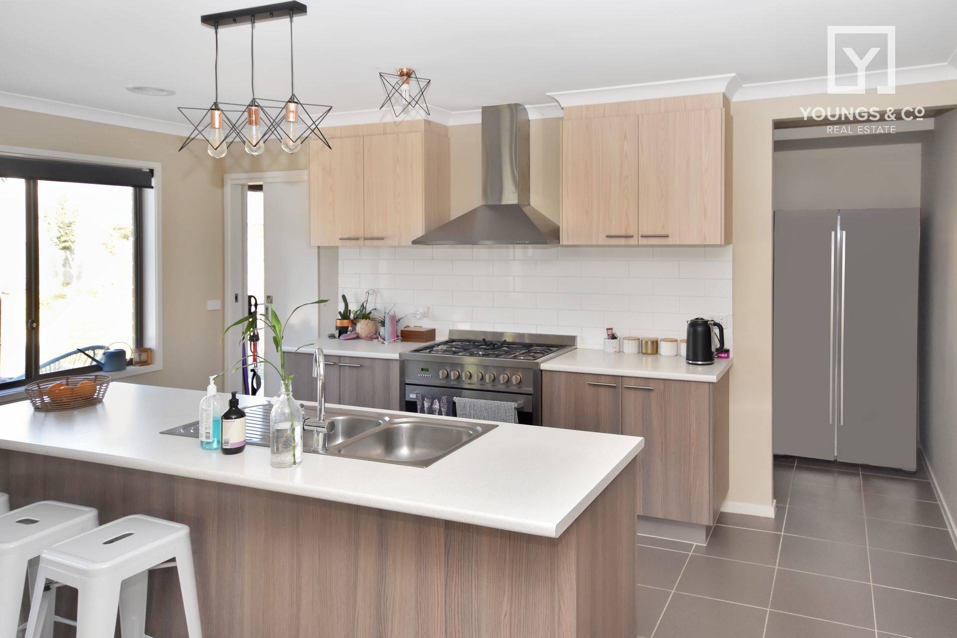 148 River Rd W, Kialla - Thumbnail 2