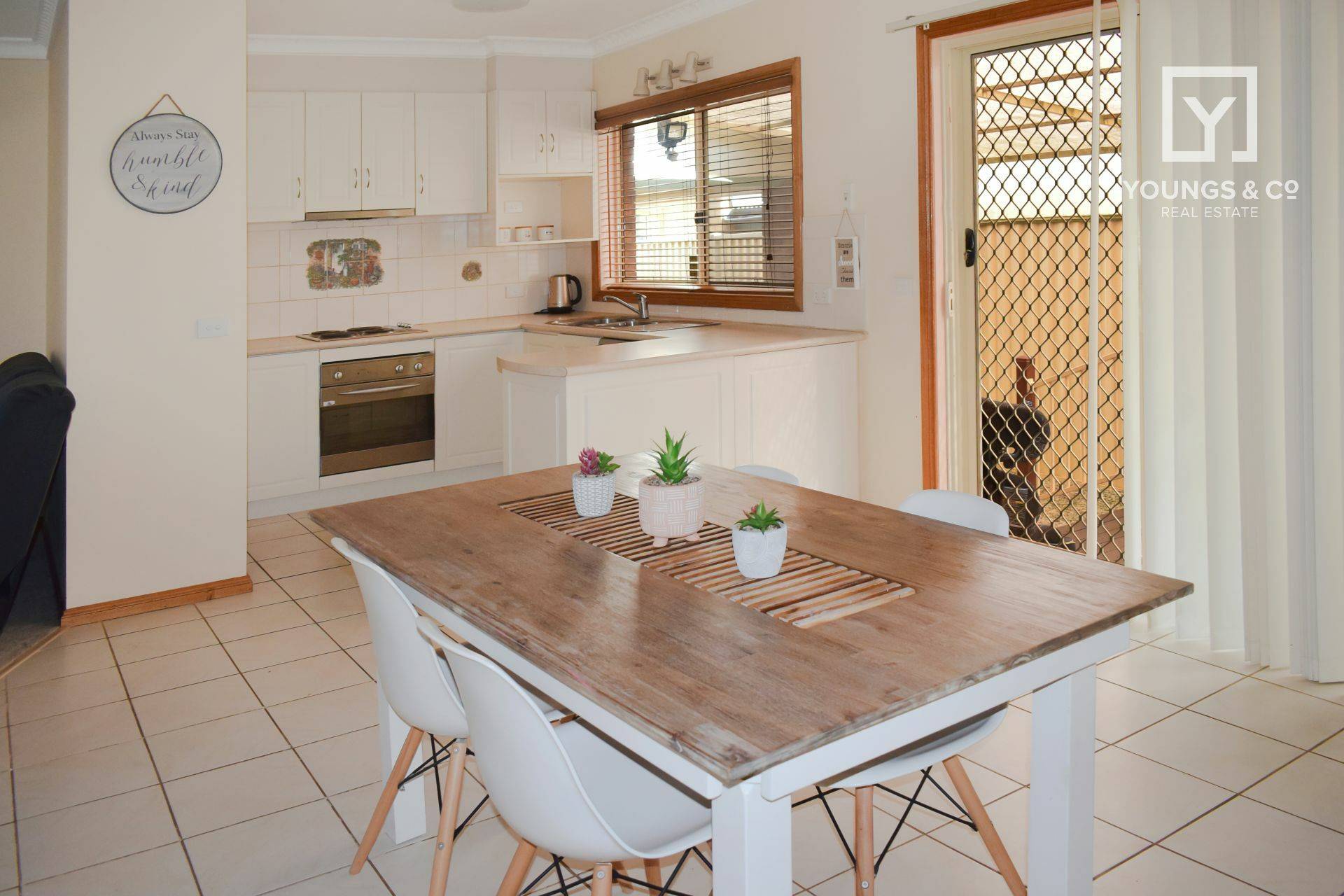 Unit 2, 10 Ross St, Mooroopna - Thumbnail 4