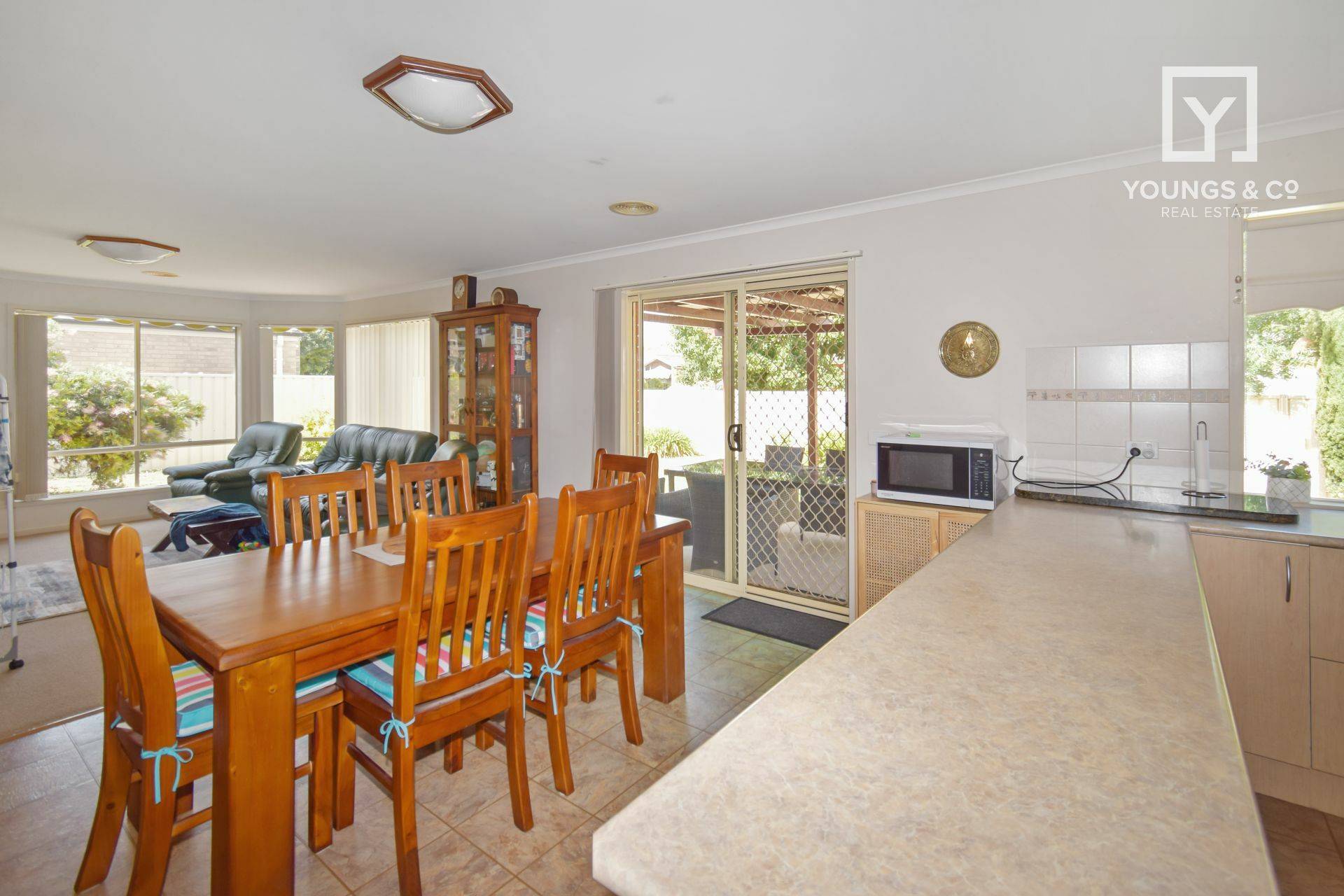 2 Arrowsmith Cres, Mooroopna - Thumbnail 5