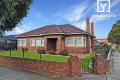 Central Shepparton Charmer - 3 Bedrooms + Study - Close to St Brendans