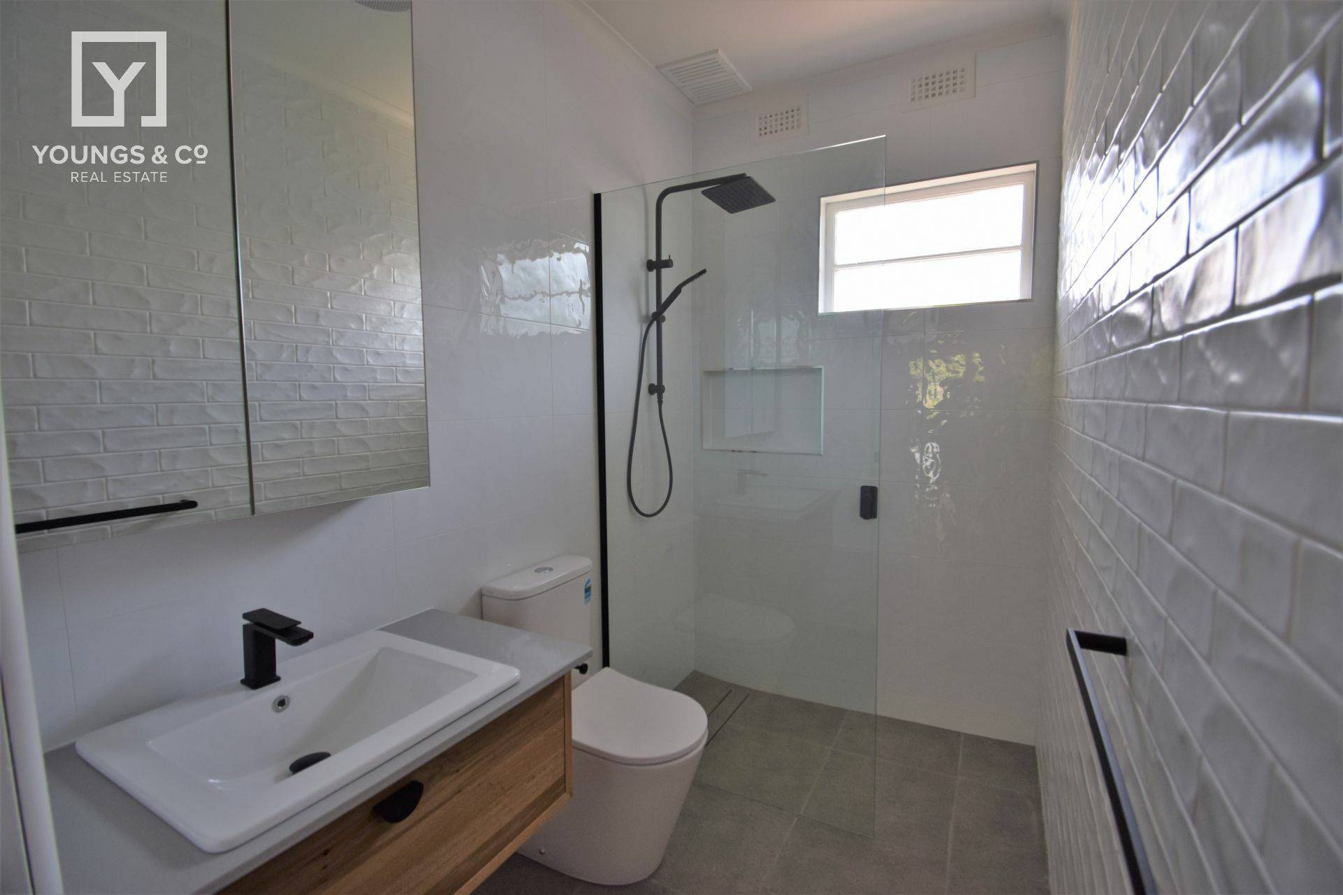 76 Grutzner Ave, Shepparton - Thumbnail 4