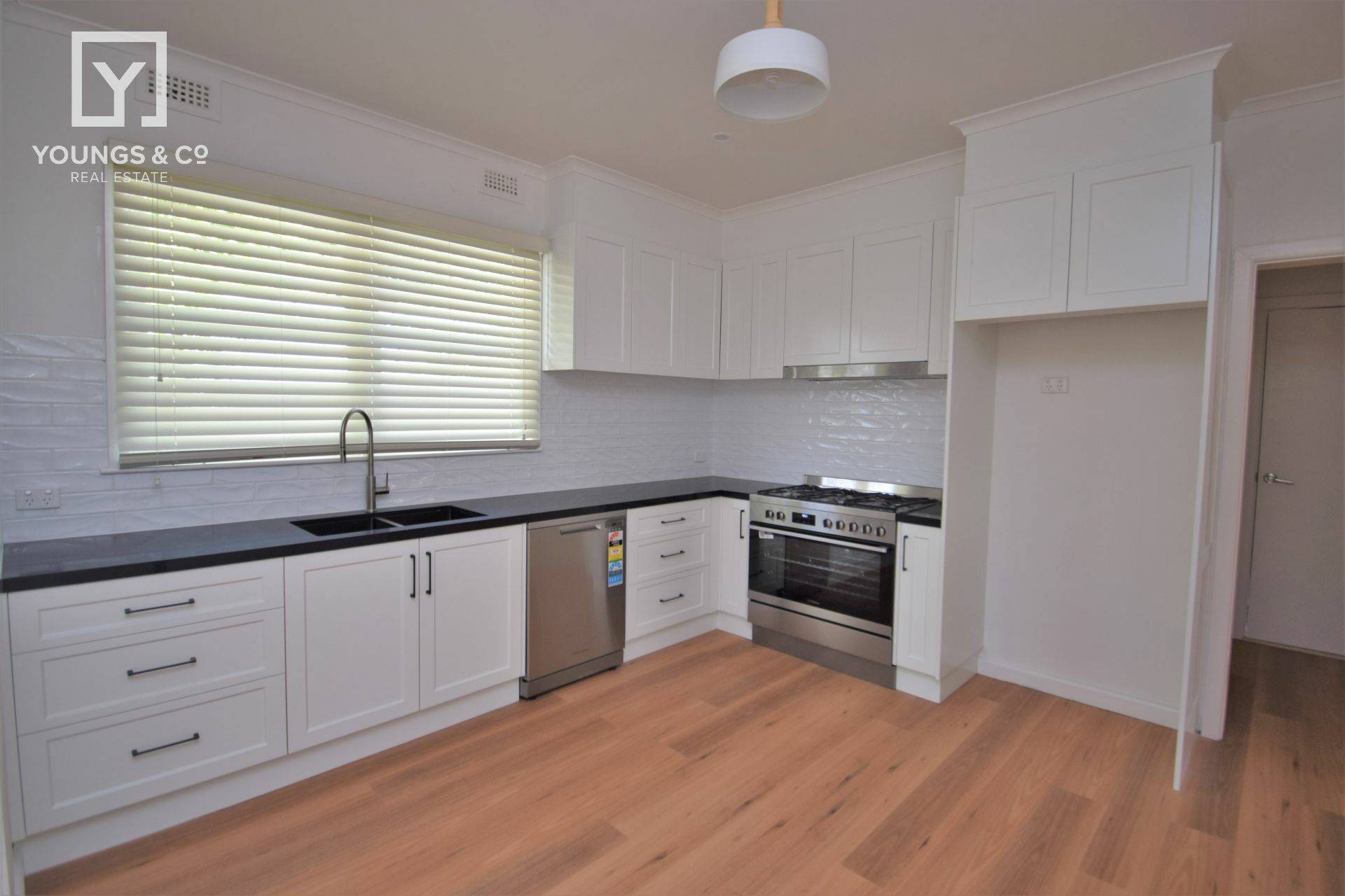 76 Grutzner Ave, Shepparton - Thumbnail 3