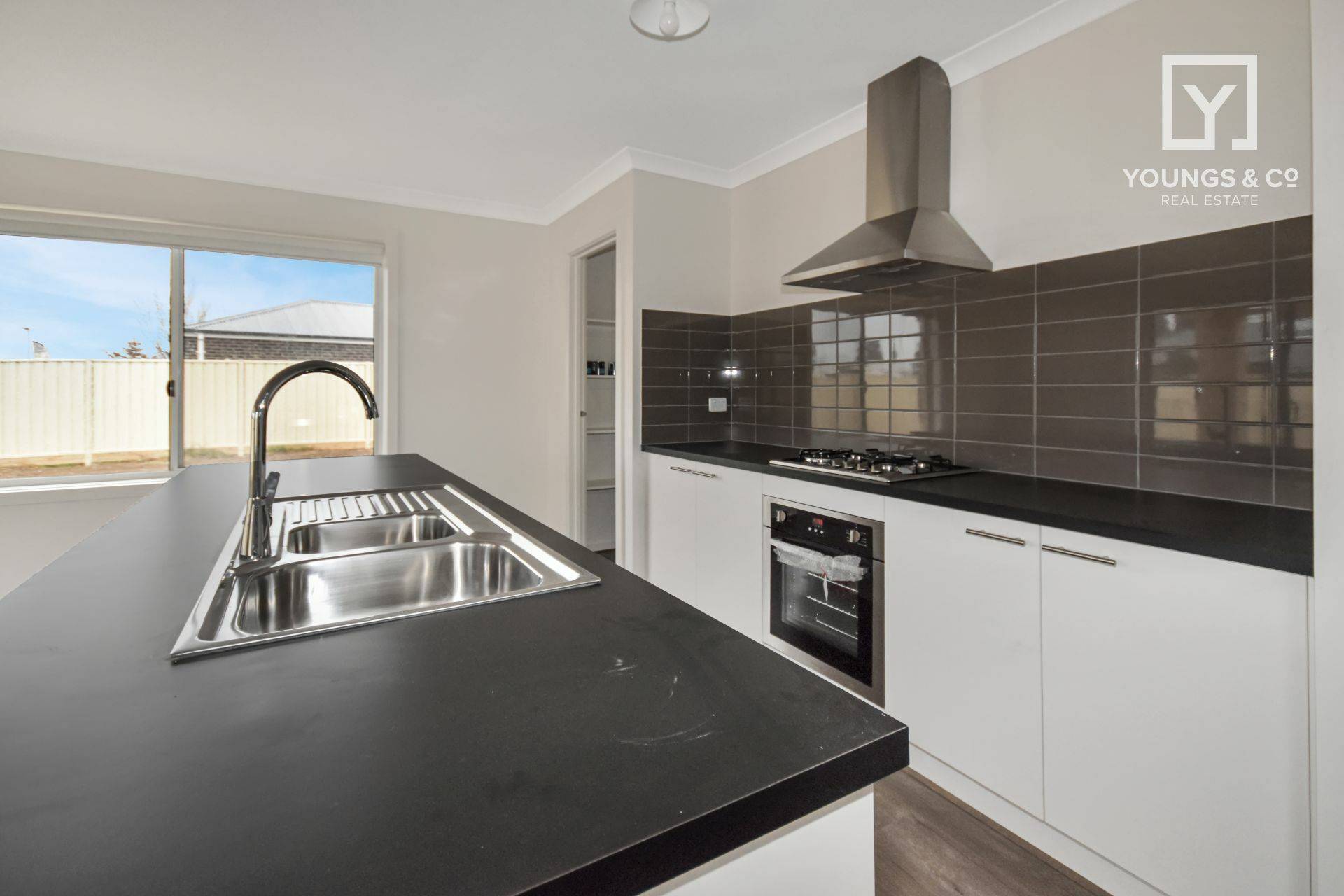 3 Hart Cres, Kialla - Thumbnail 4