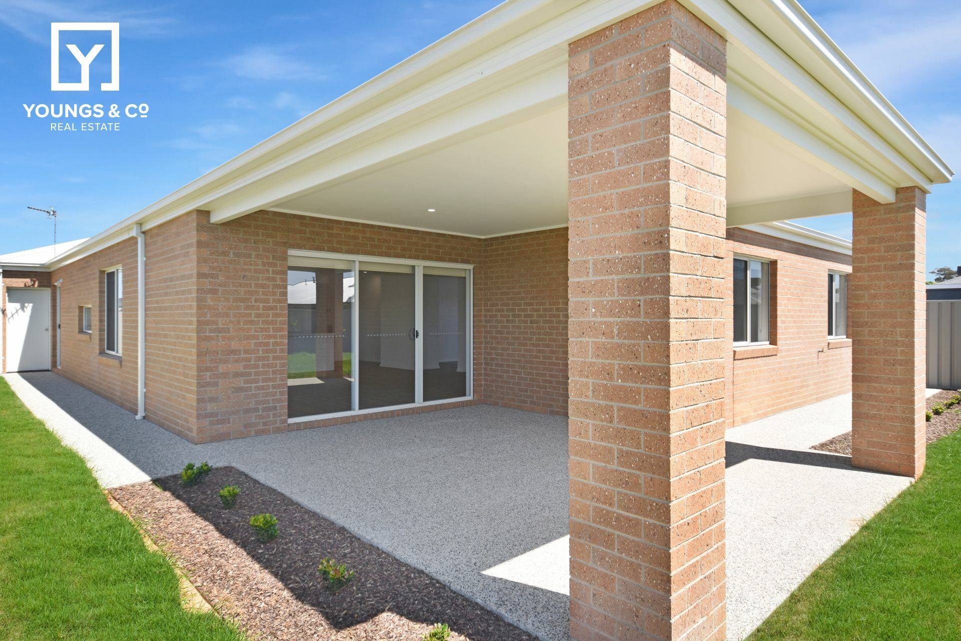 12 Heron Ct, Kialla - Thumbnail 2