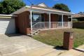 2 Bedroom unit close to GV Health!
